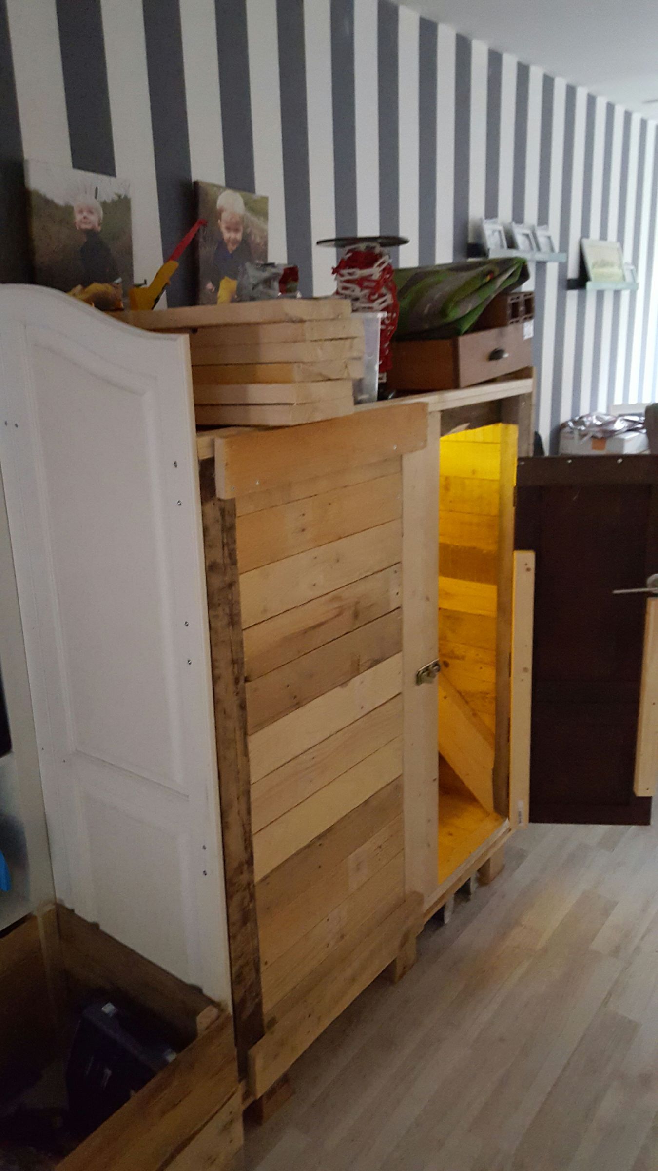 kids wooden cave DIY Project DIY Project Image