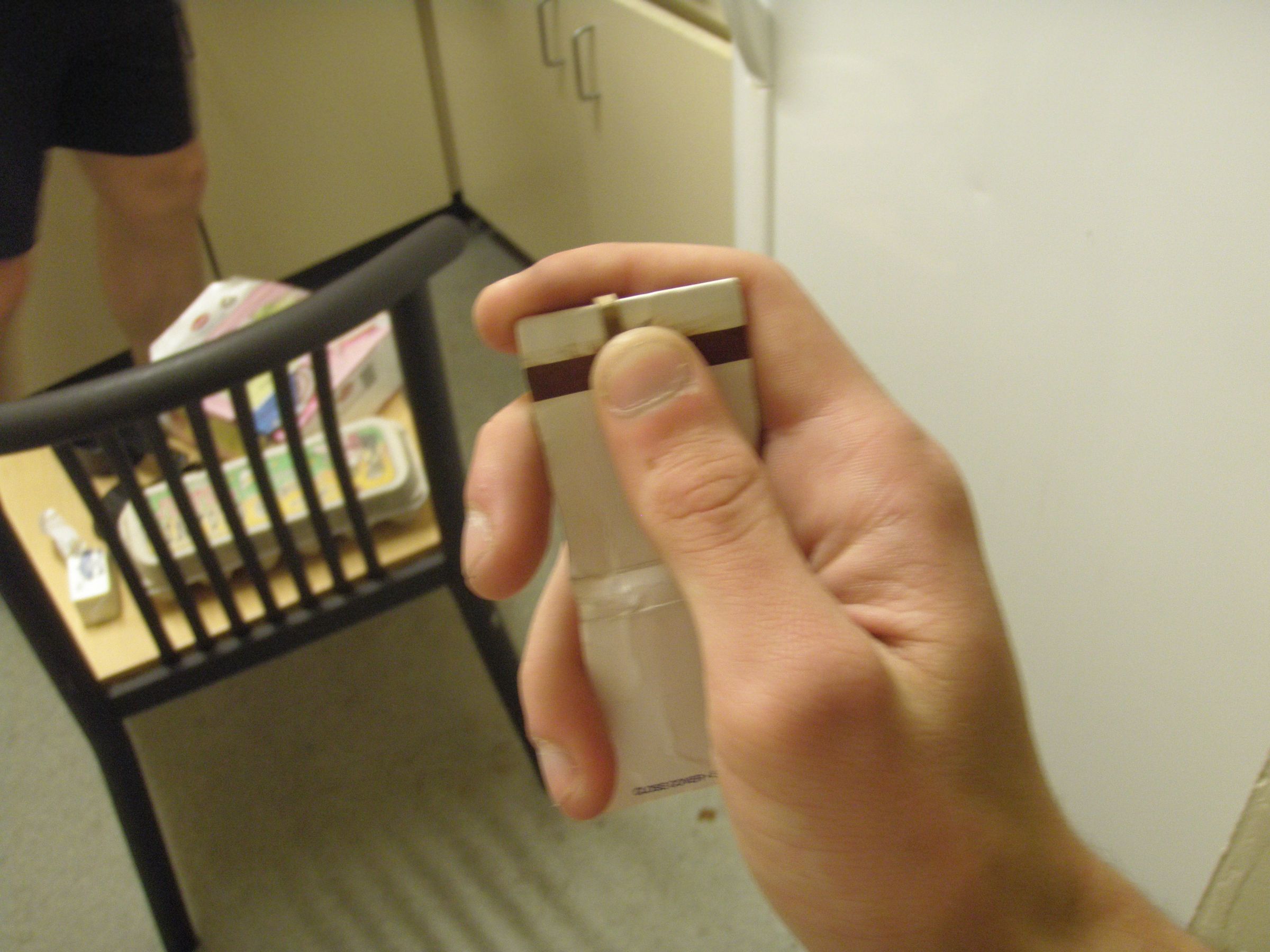 Light A Match One Handed From A Matchbook 6 Steps With Pictures Instructables