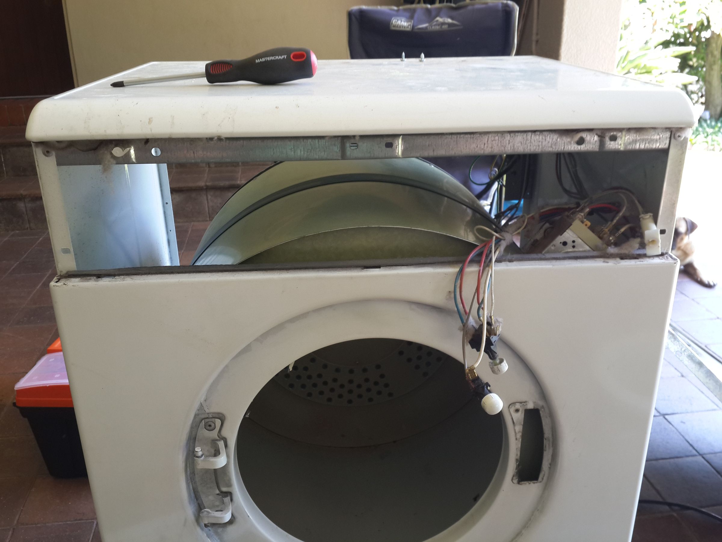 How and What to Salvage From Clothes Dryer (tumble Dryer) 13 Steps