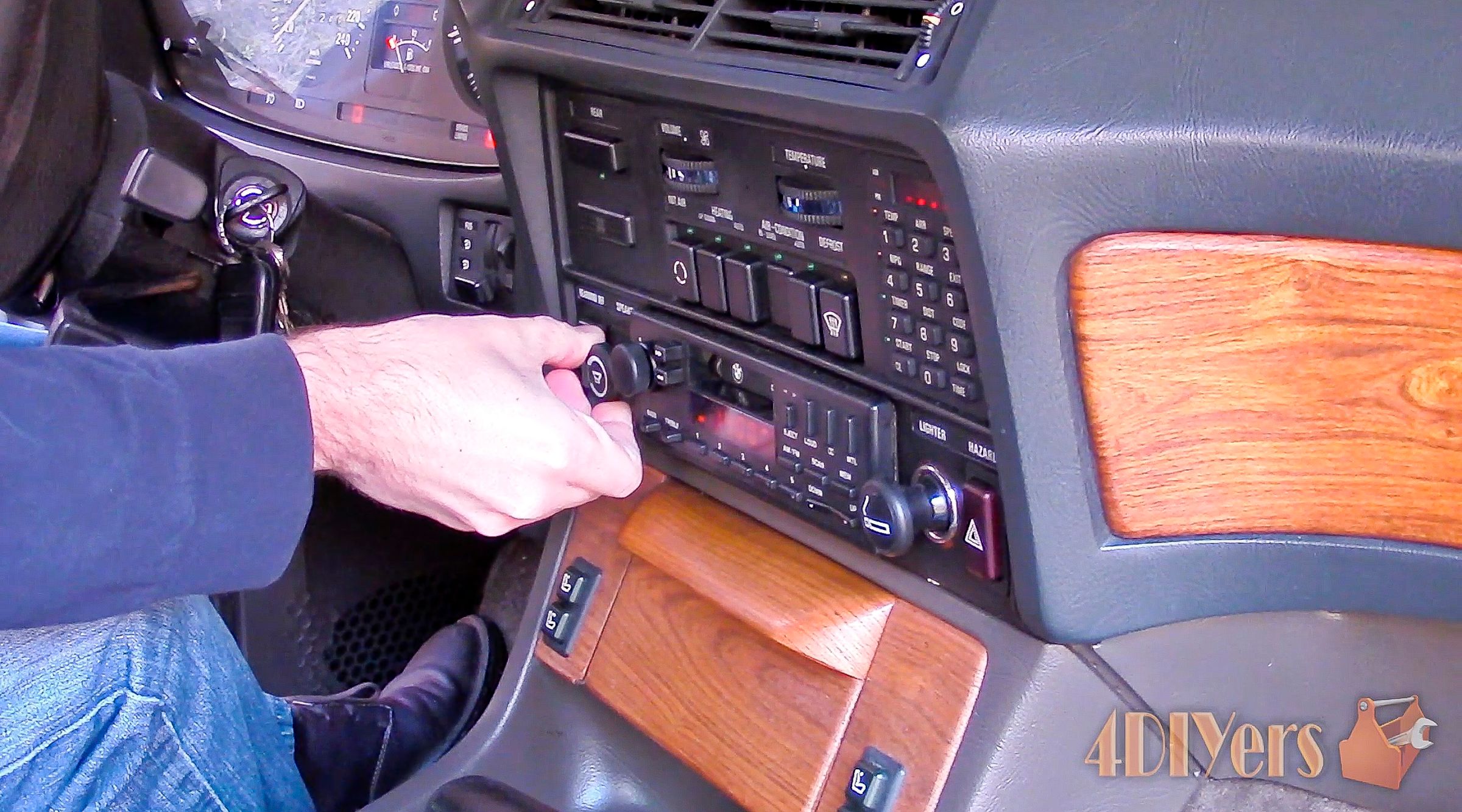 How to Clean a Potentiometer Switch 3 Steps (with Pictures