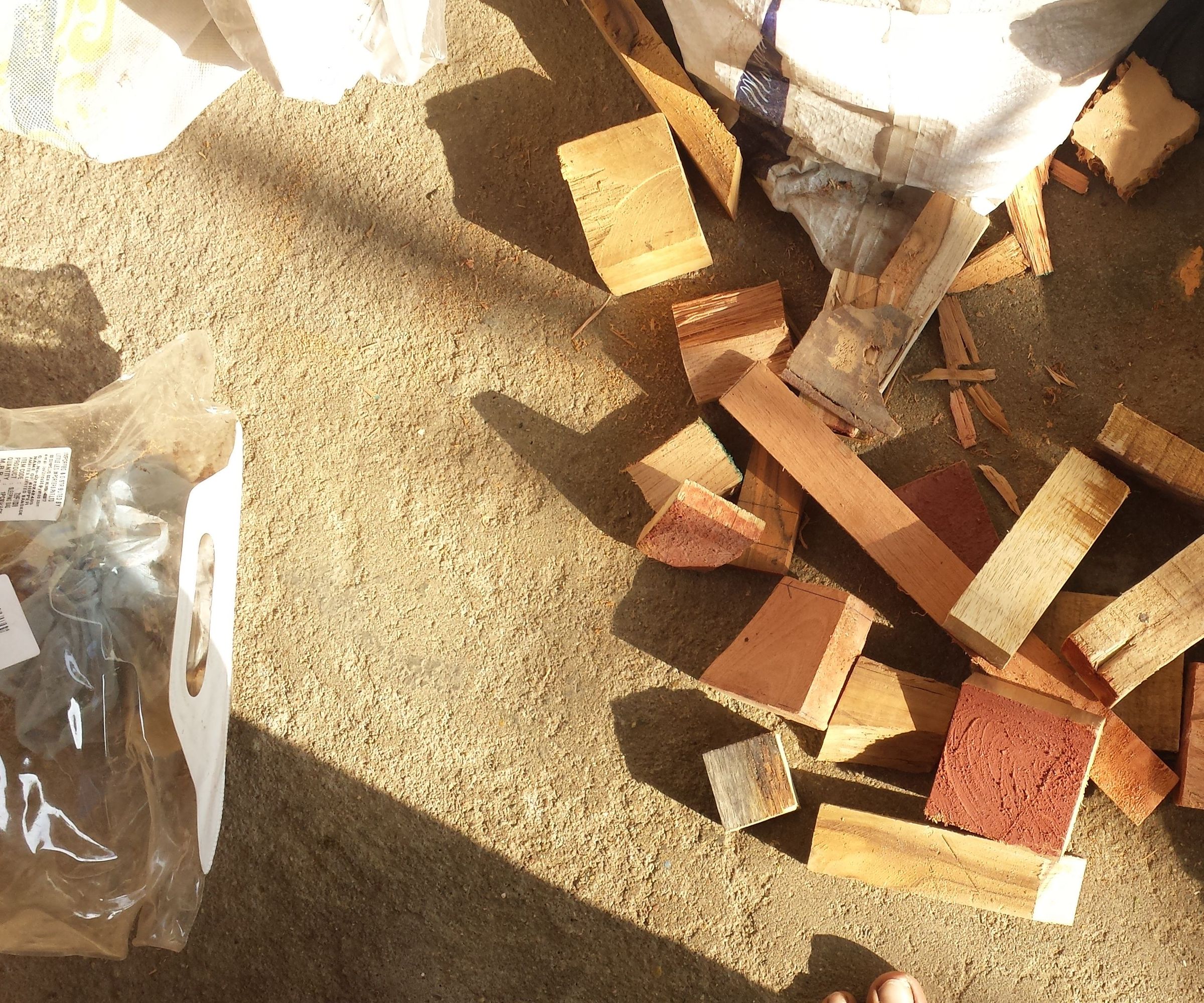 scrap wood wall hanging frame DIY Project DIY Project Image