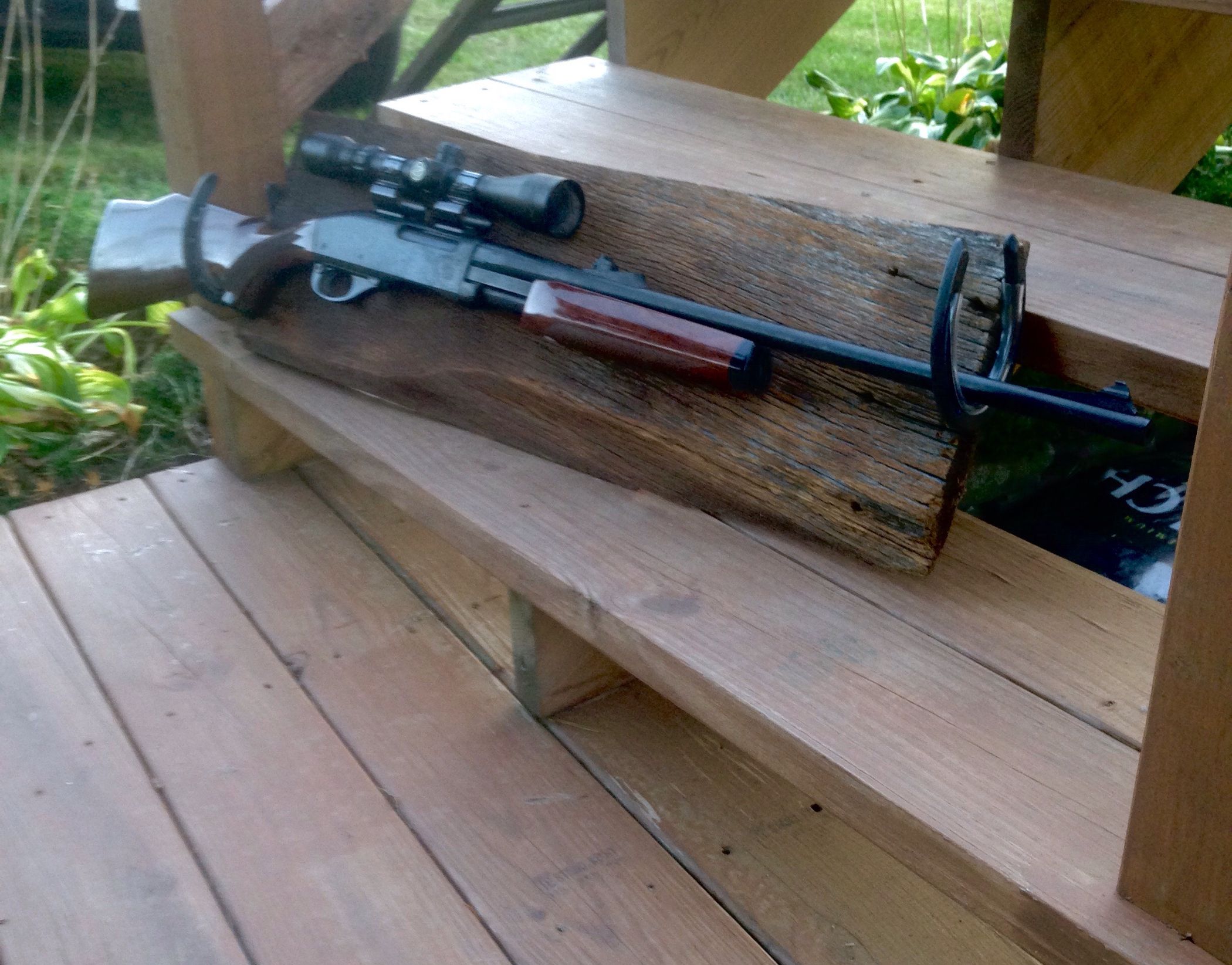 Horseshoe Gun Rack 3 Steps Instructables