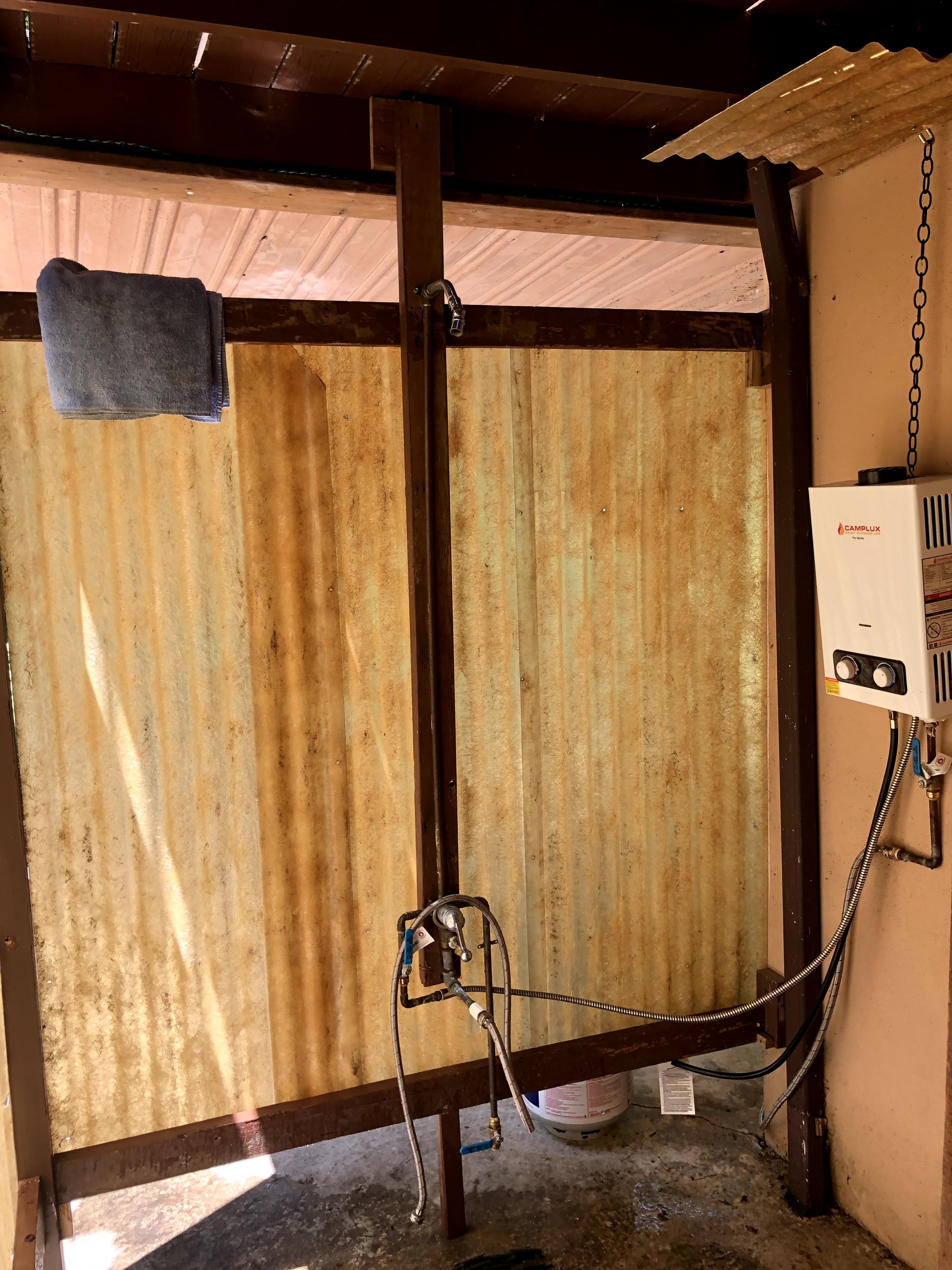 Easy Outdoor Shower 4 Steps Instructables