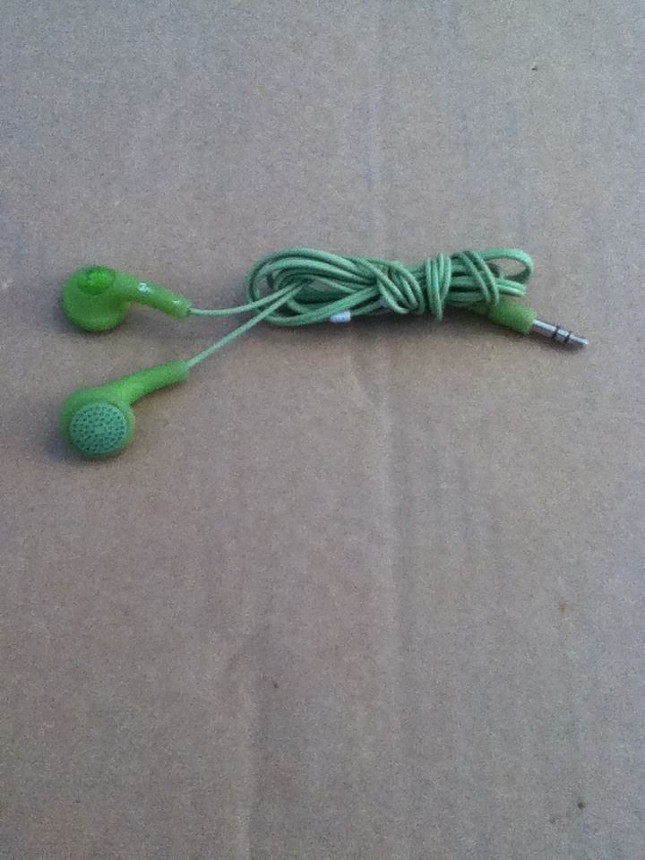 Easy Earphone Storage 8 Steps Instructables