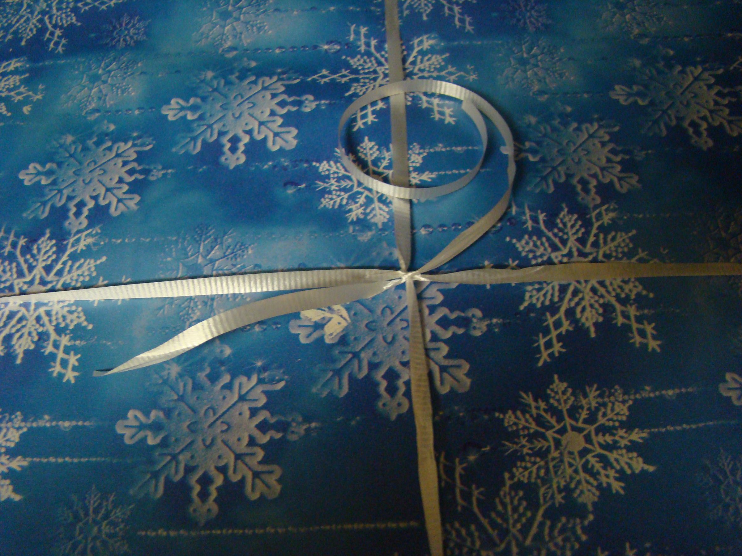 How to Wrap a Classy Package 11 Steps Instructables