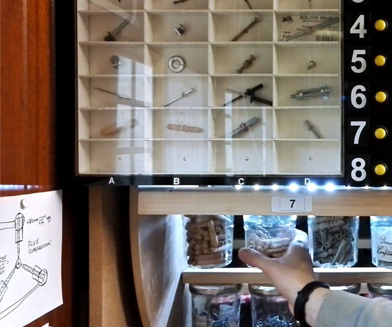 Motorized Screw Organizer With Jam Jars: the Caroustore
