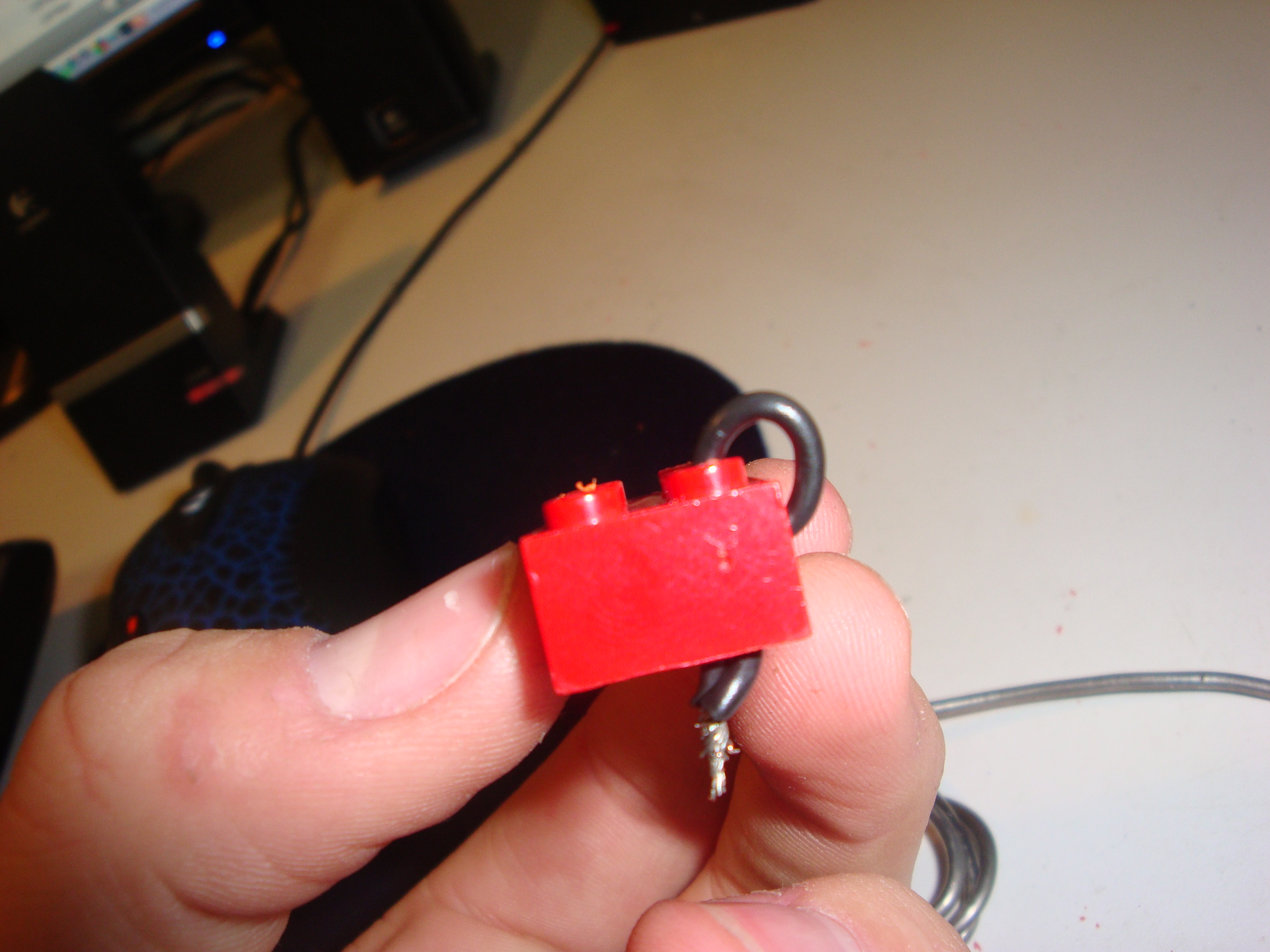 LEGO LED LIGHT (mini Flashlight, Led Light) 5 Steps Instructables