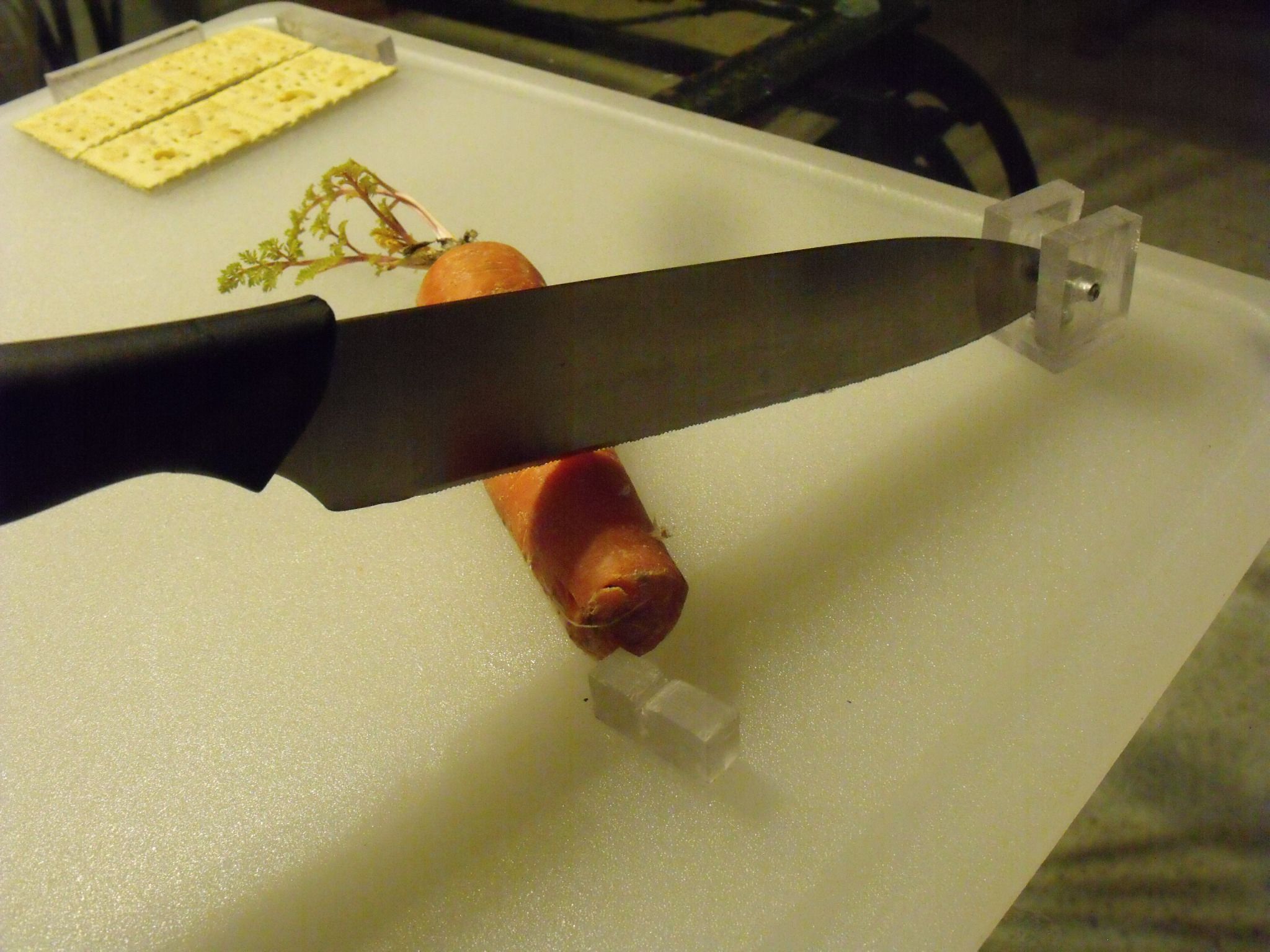 Assistive Cutting Board for One Hand Use for Disabled, Elderly or Ill. 6 Steps Instructables