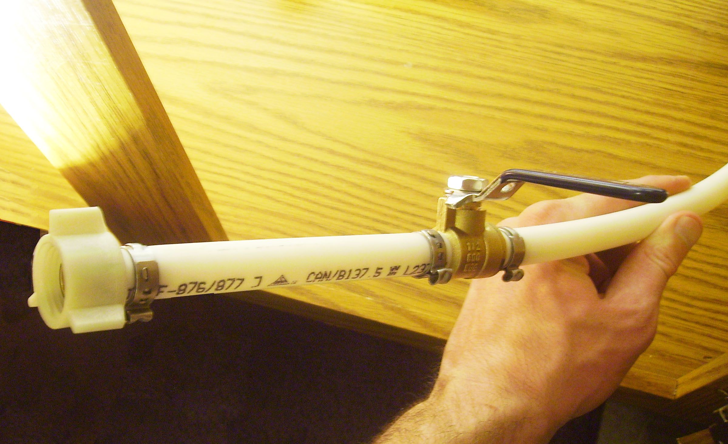 Water Line Leaks? Fix It Yourself! Here's How... 10 Steps Instructables
