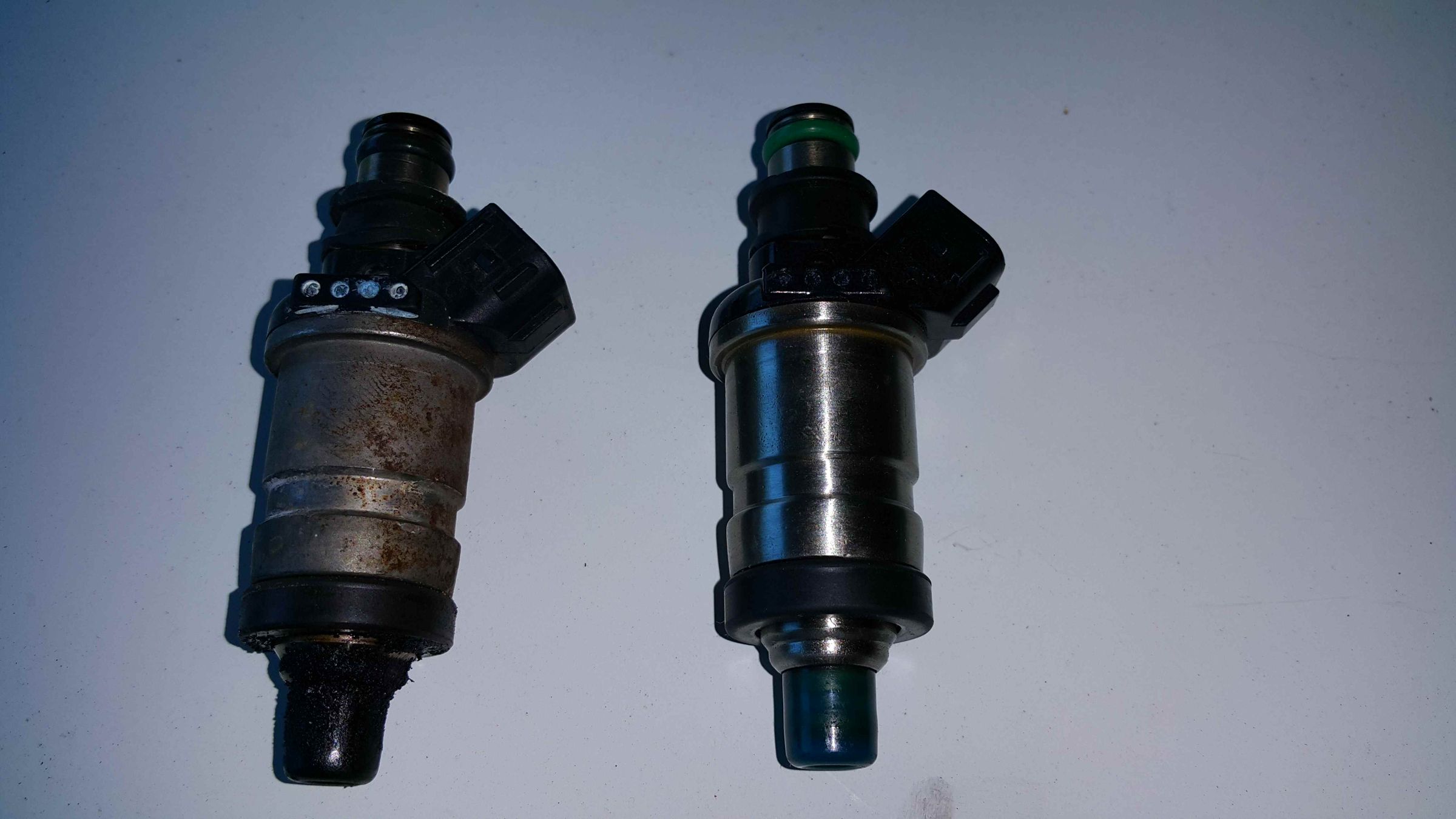 Replacing Fuel Injectors (Honda Civic 1999 D15B) 6 Steps (with