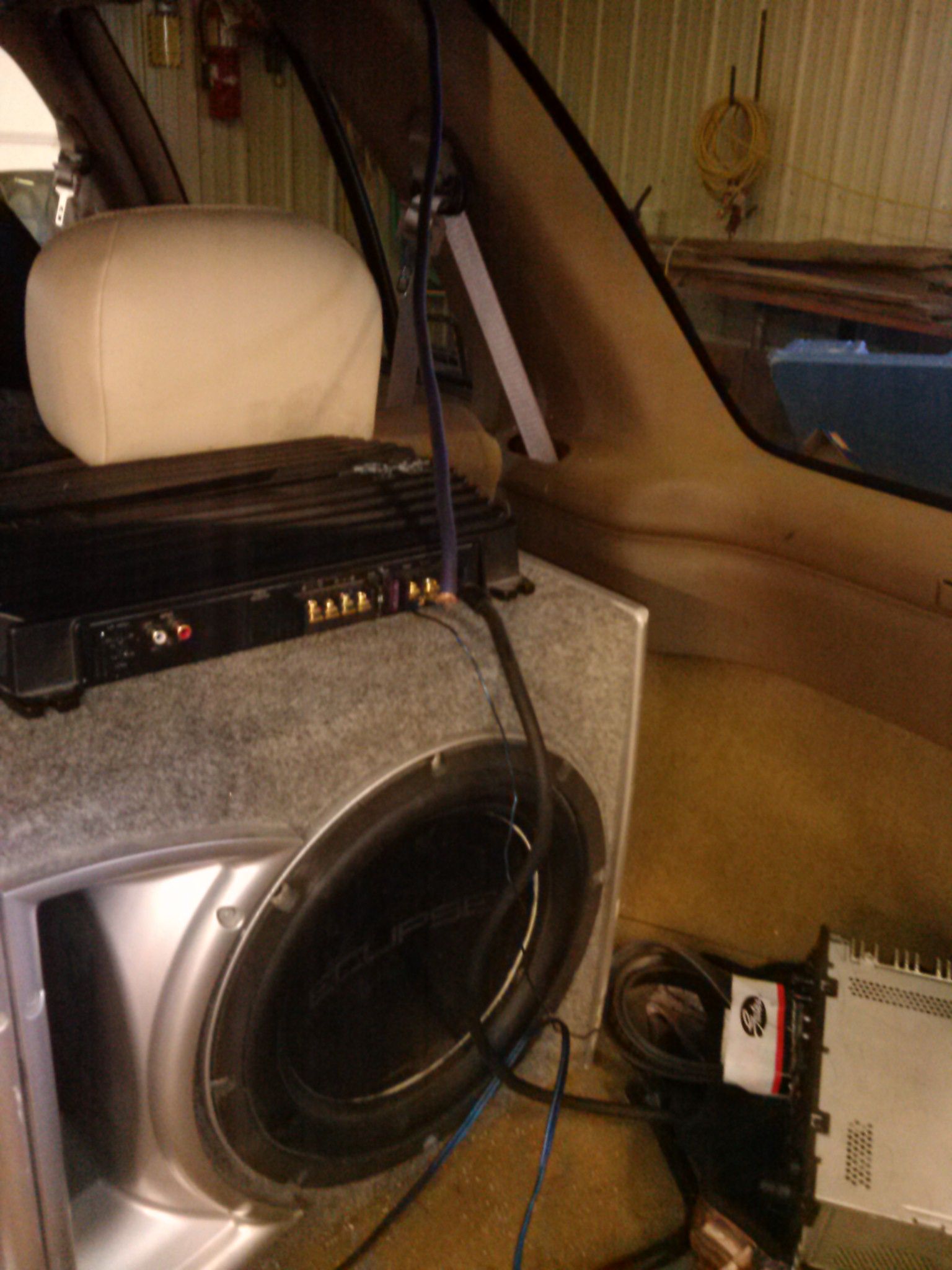 How to Hook Up a Amp 7 Steps Instructables