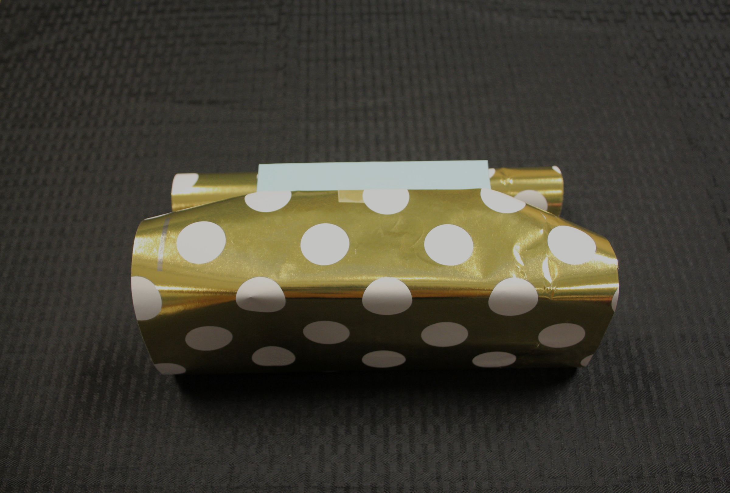 How to Wrap a Box Present 10 Steps (with Pictures) Instructables
