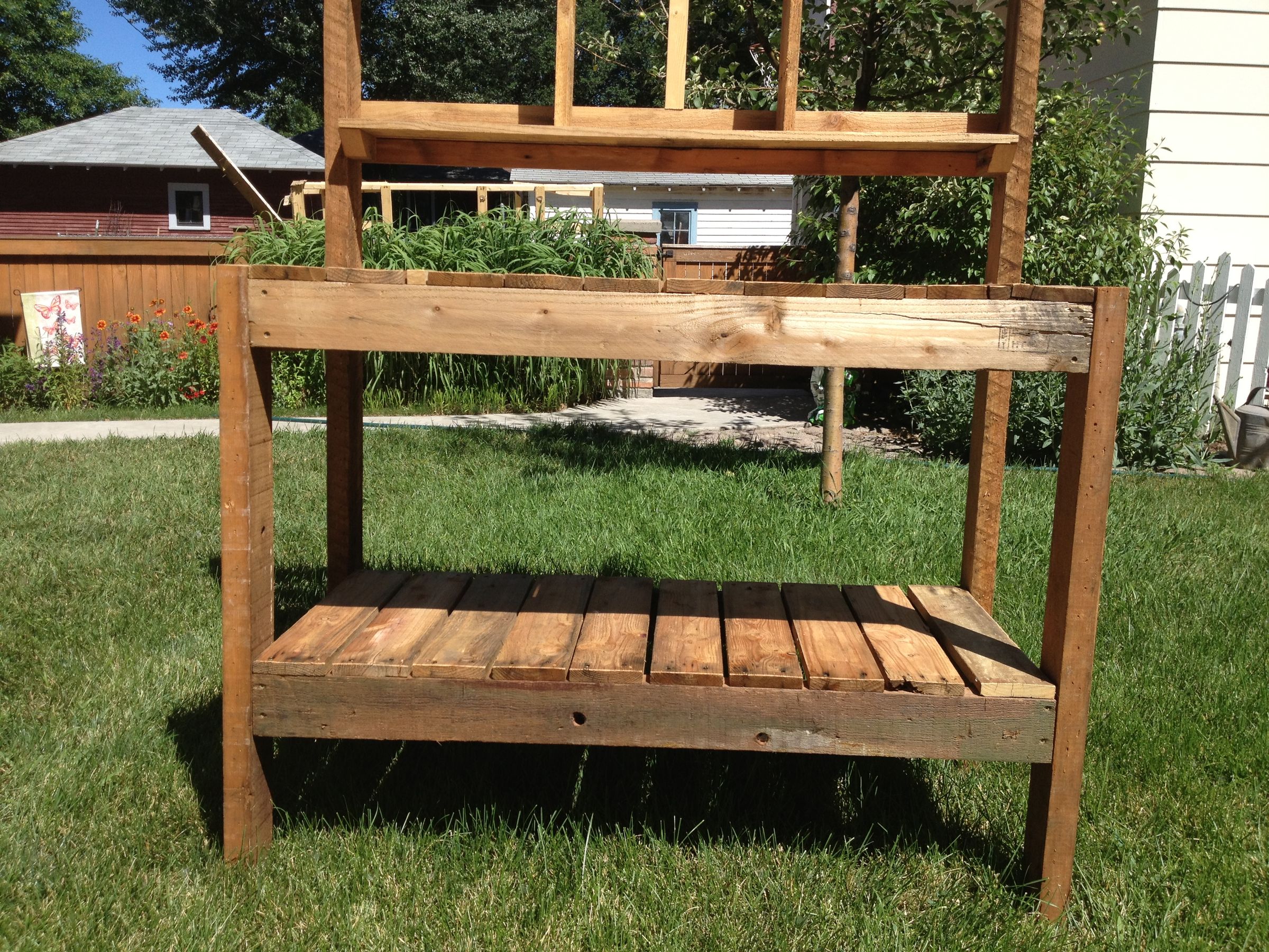 Recycled Garden Potting Bench Instructables