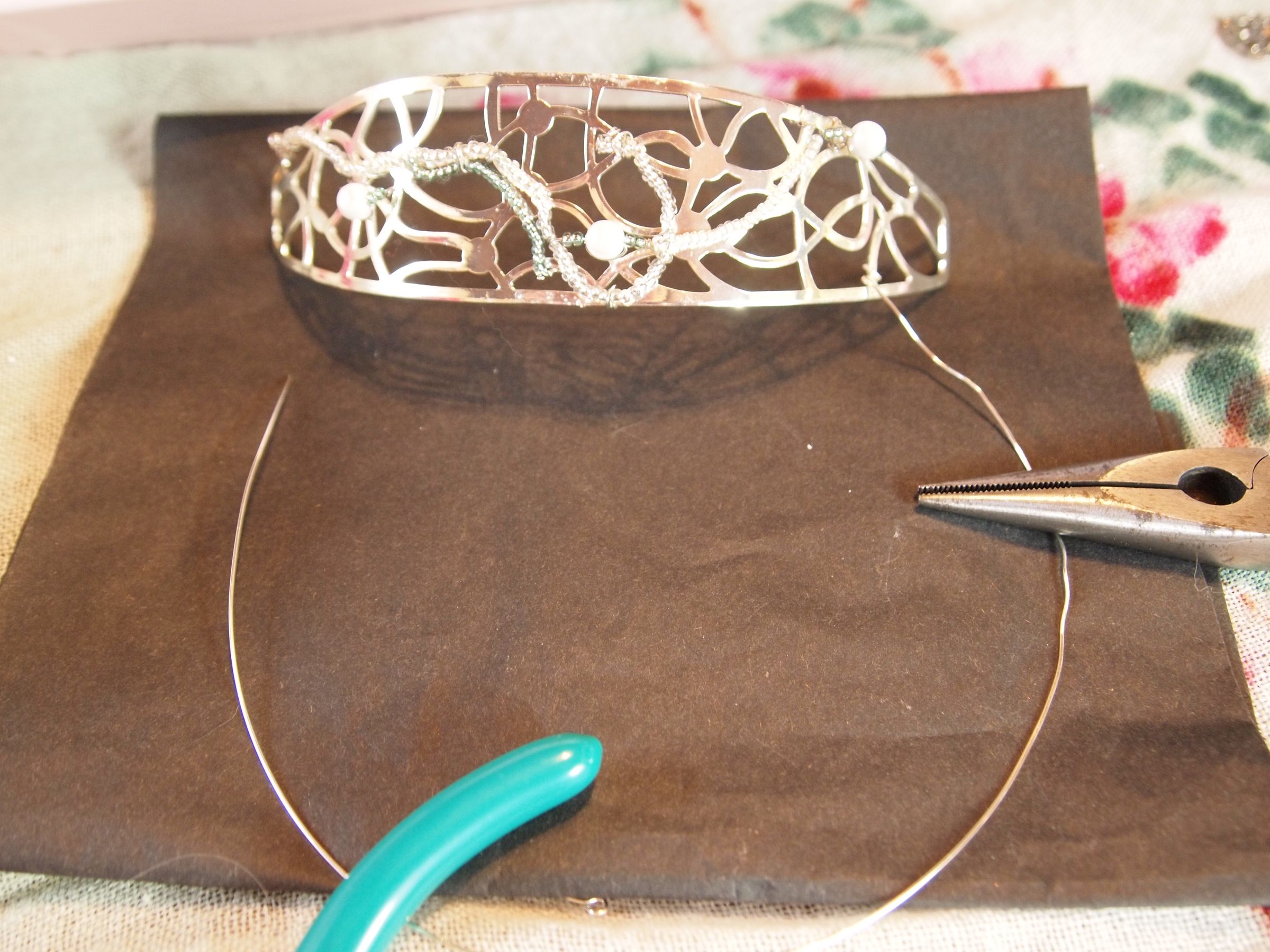 attaching veil to headpiece