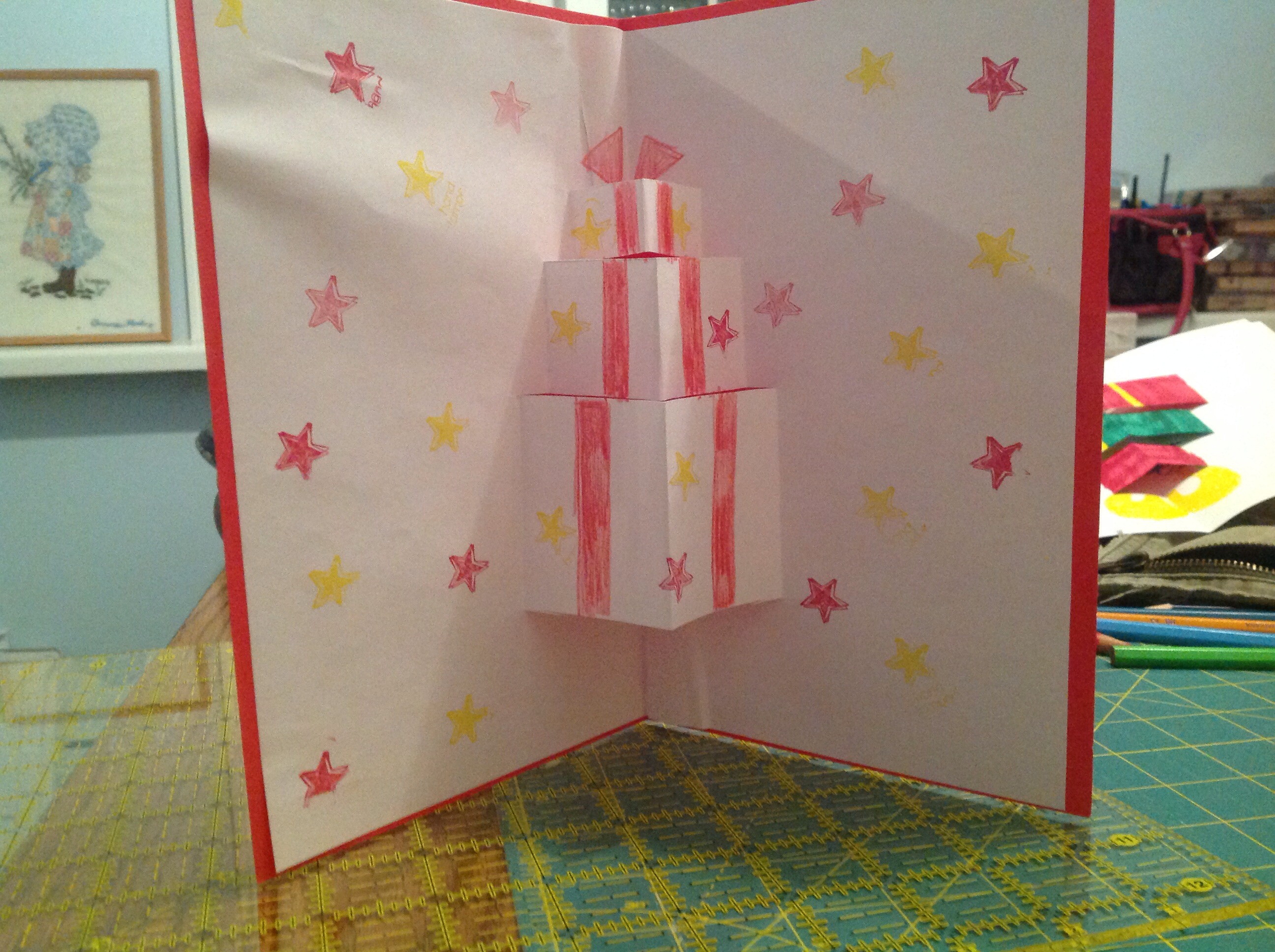 Present Pop Up Cards 7 Steps Instructables