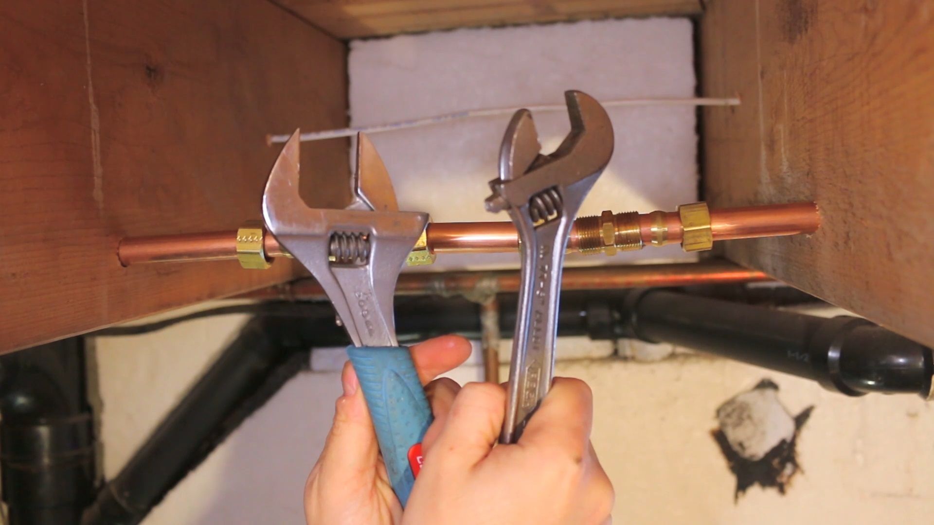 The ULTIMATE Leaky Copper Pipe Fix Guide 9 Steps (with Pictures