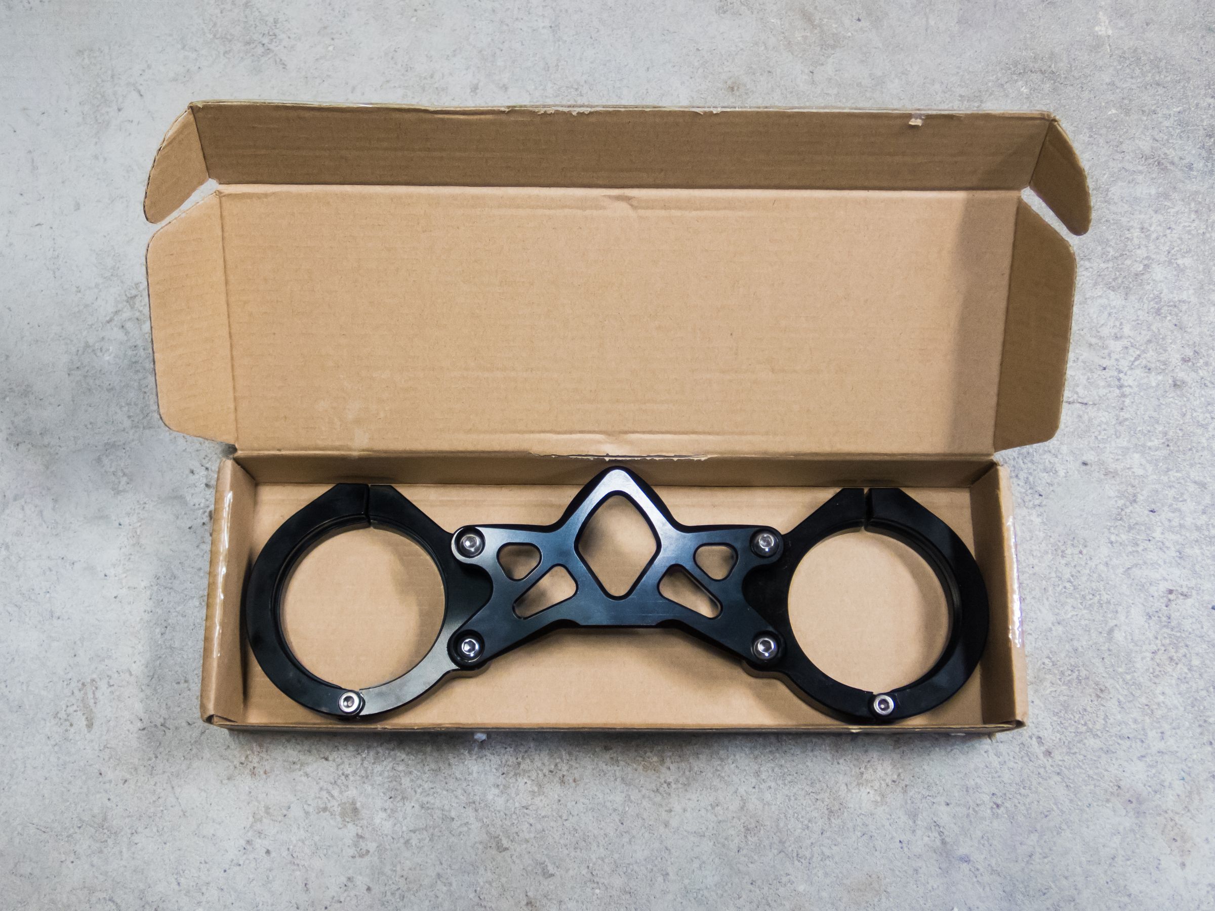 Motorcycle Fork Brace Install 2017 Ninja 650 / Z650 10 Steps (with