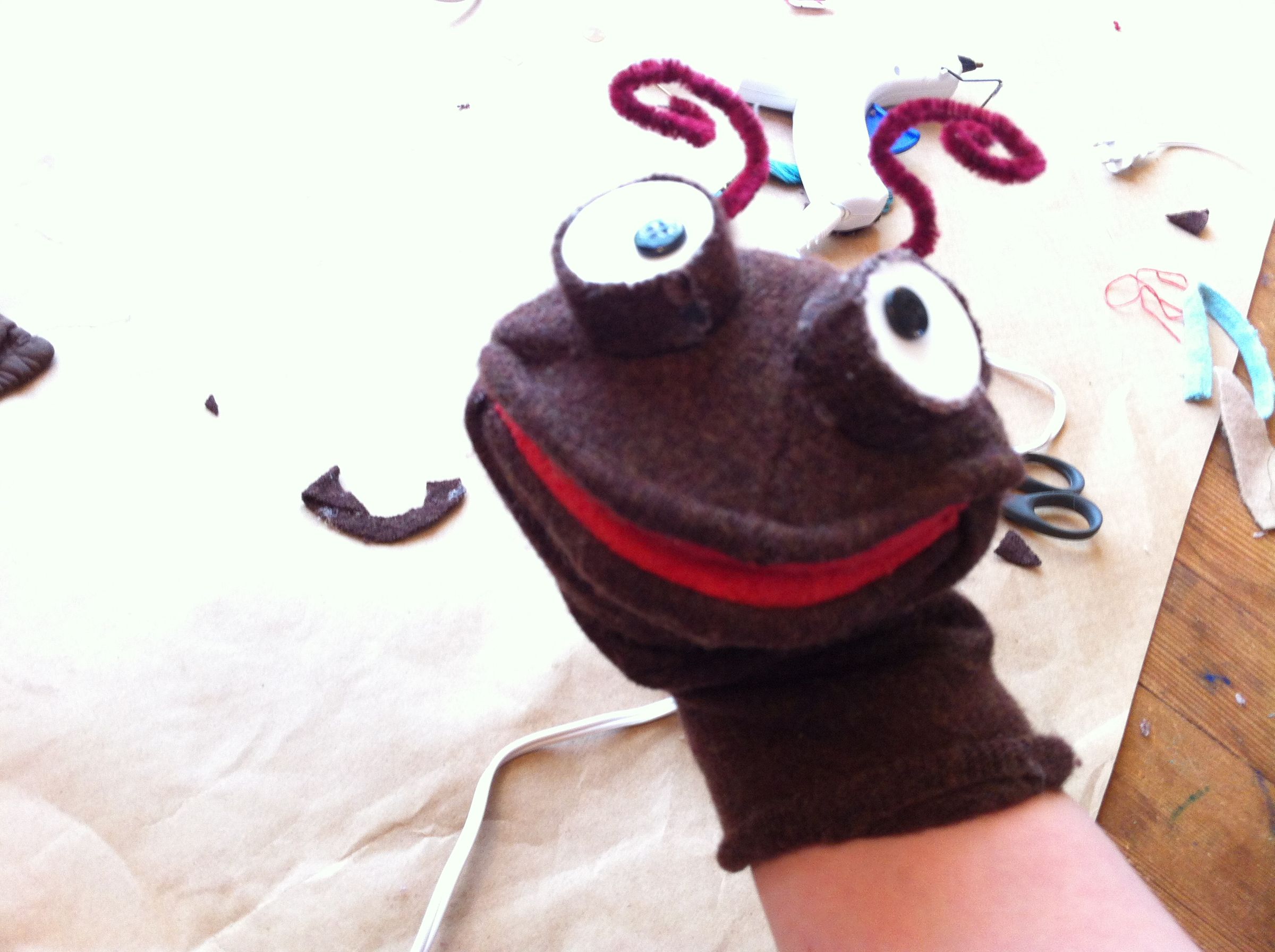 Simple Sweater Puppet 6 Steps Instructables