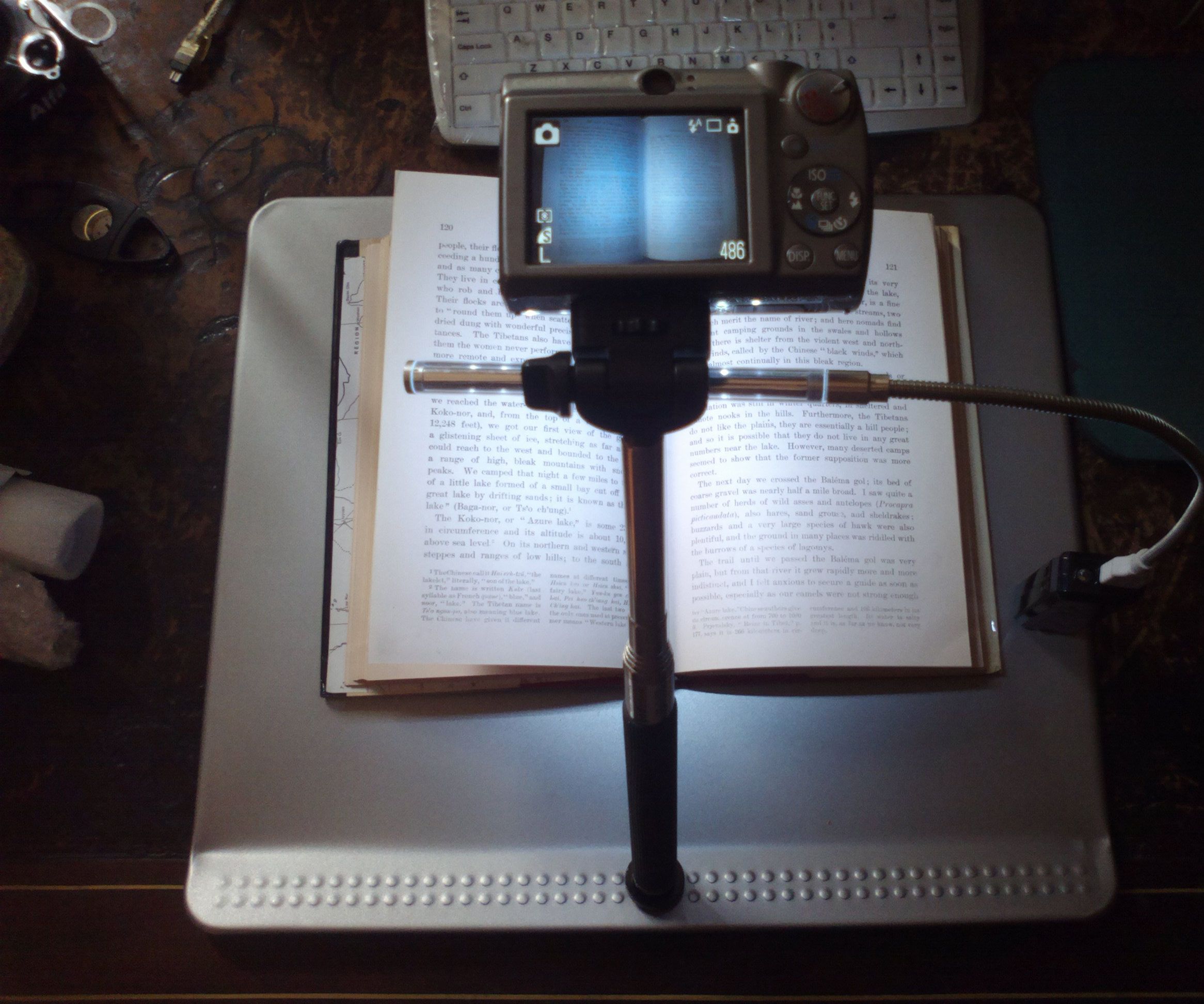 DIY guide for Copy stand for book scanning - just one hole to create your ebook with step-by-step instructions