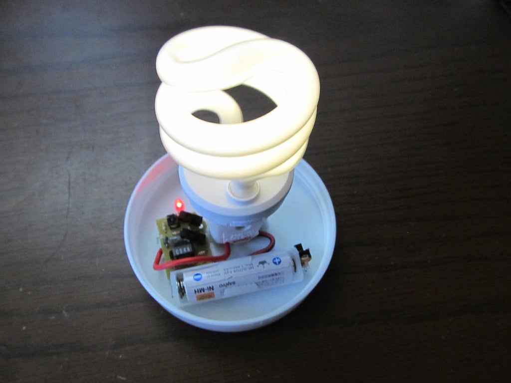単三電池で灯す蛍光灯ランタン 10 Steps Instructables 単三電池で灯す蛍光灯ランタン 10 Steps Instructables