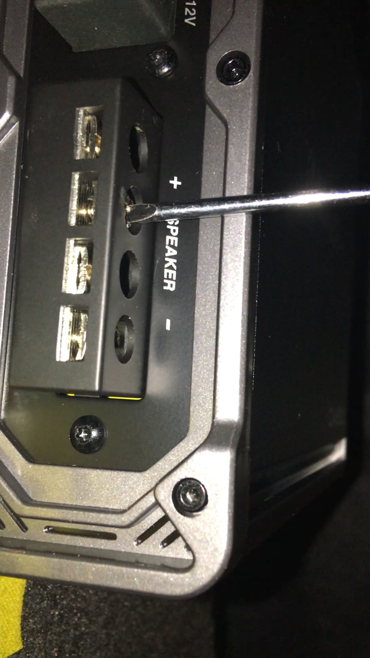 How to Hook Up an Amp to Subwoofers 11 Steps (with Pictures) Instructables