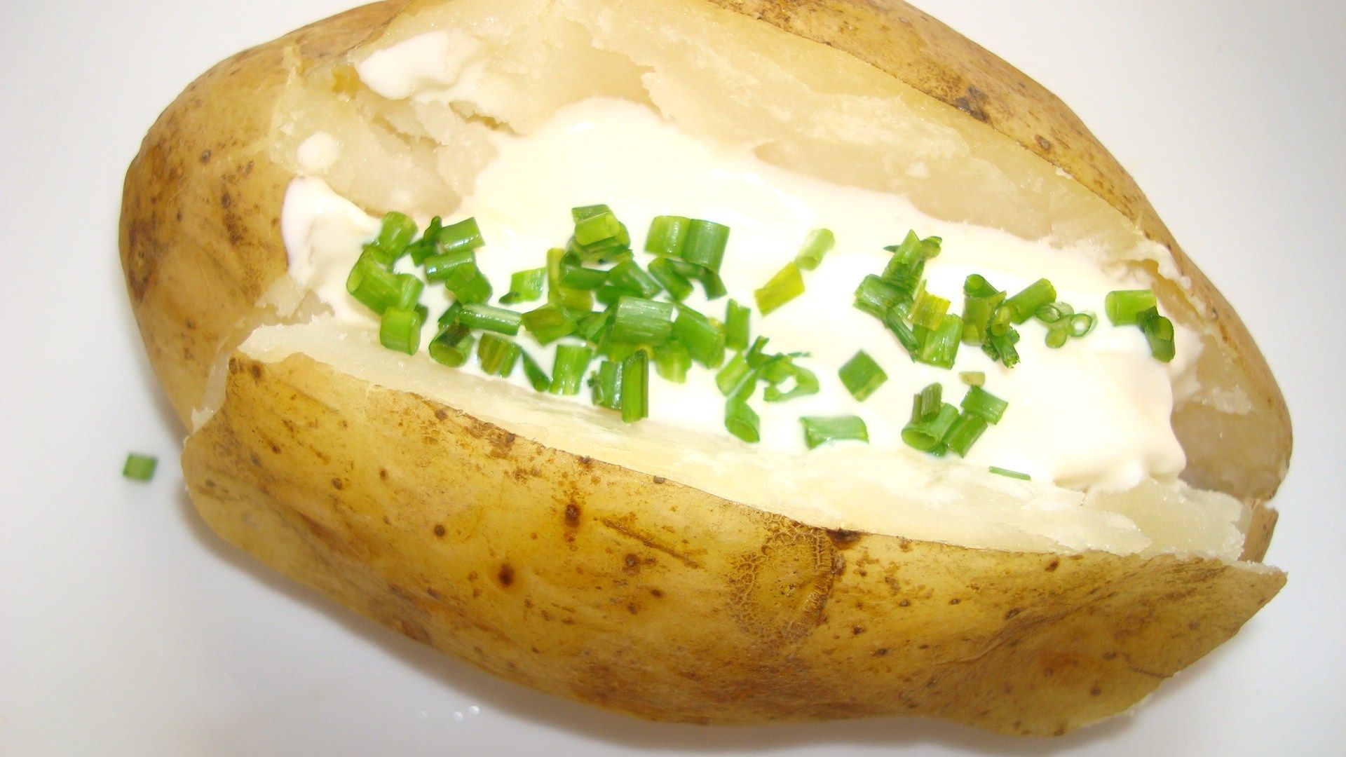 3 STEPS TO REAL SOUR CREAM WITHOUT MILKING THE COW!