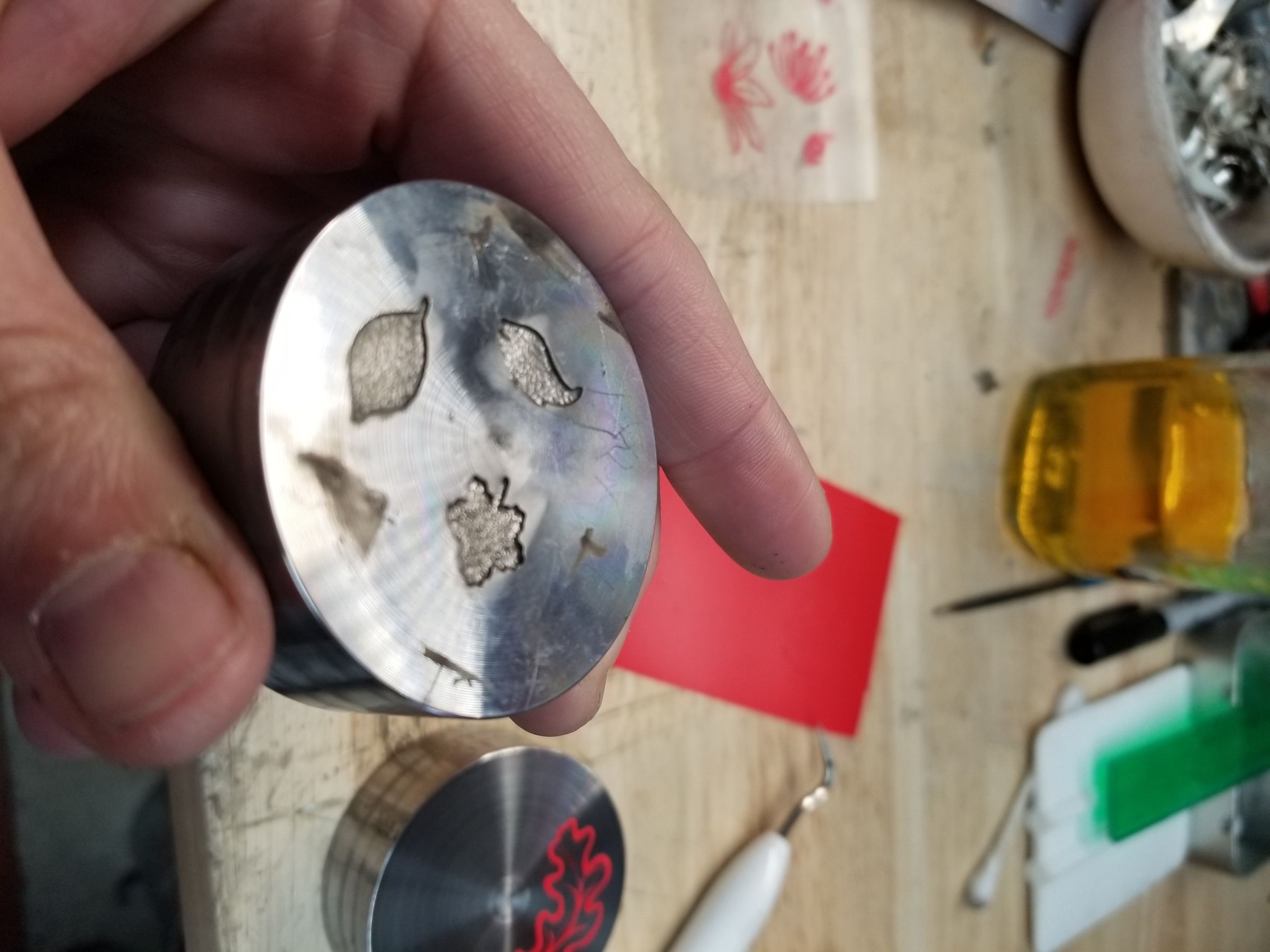 How to ElectroEtch a Solid Metal Plaque 10 Steps (with Pictures