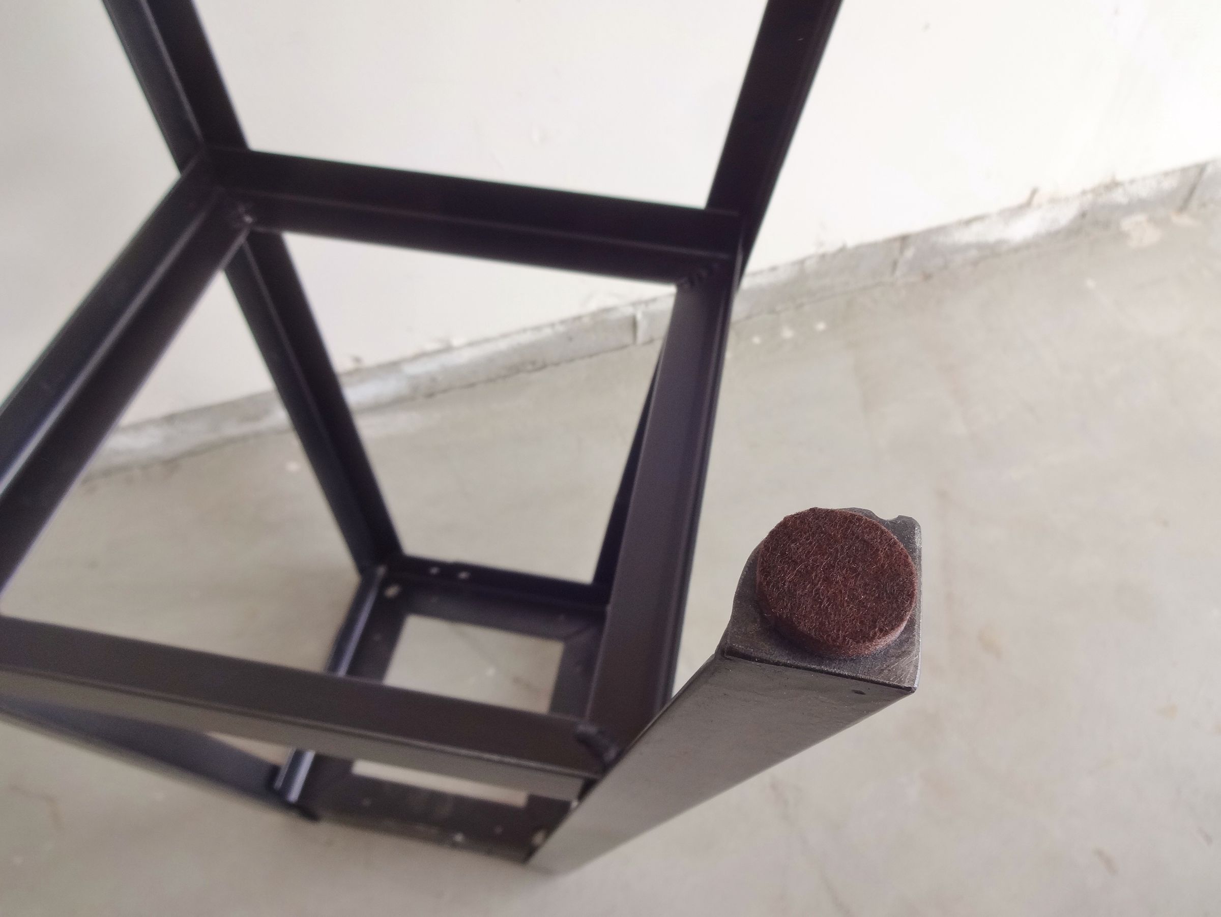 Make a Simple Welded Bar Stool 11 Steps (with Pictures) Instructables
