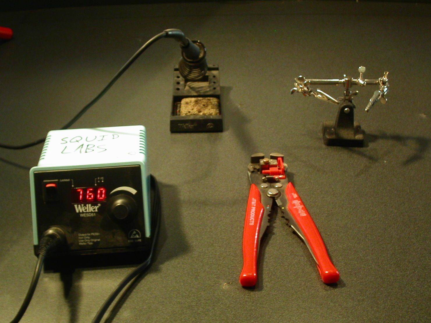 How to Solder 8 Steps (with Pictures) Instructables