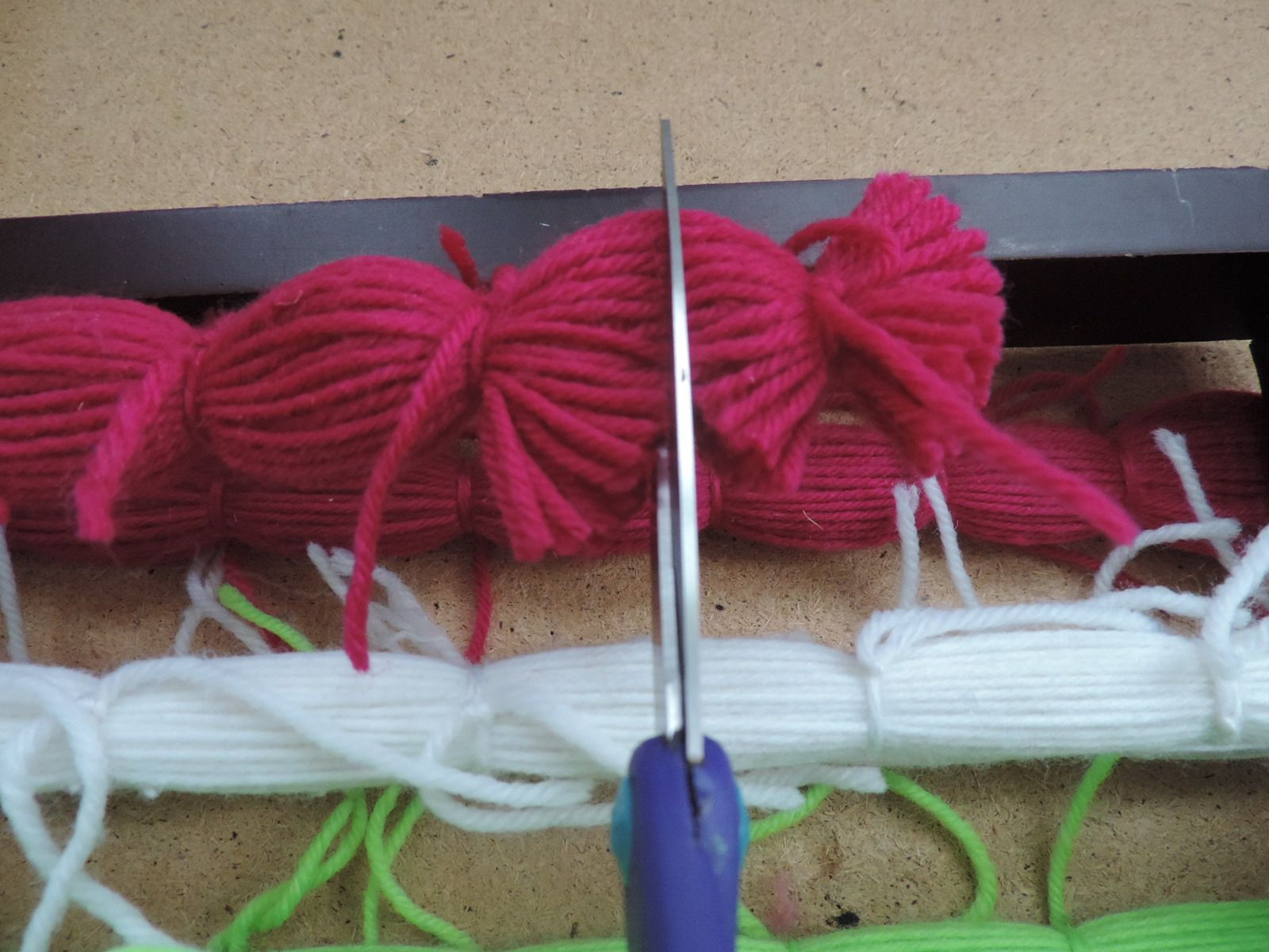 How To Quickly Make A Pompom Rug 5 Steps With Pictures Instructables