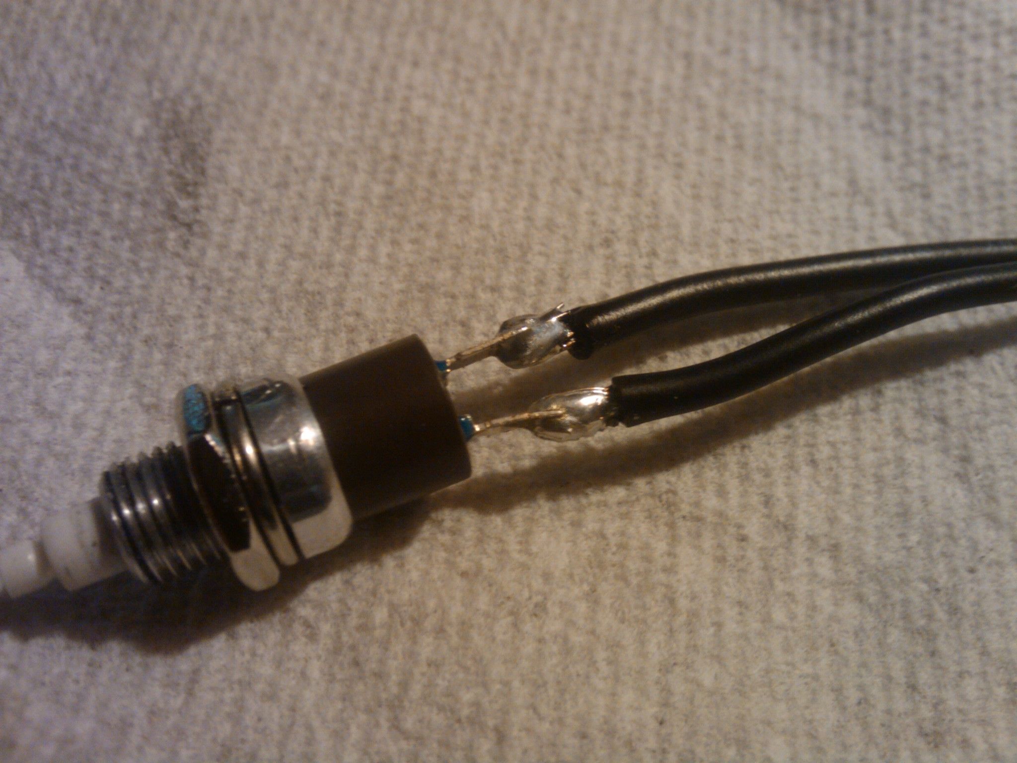 Add a Brake Light Switch to a Bicycle Brake Lever 6 Steps (with