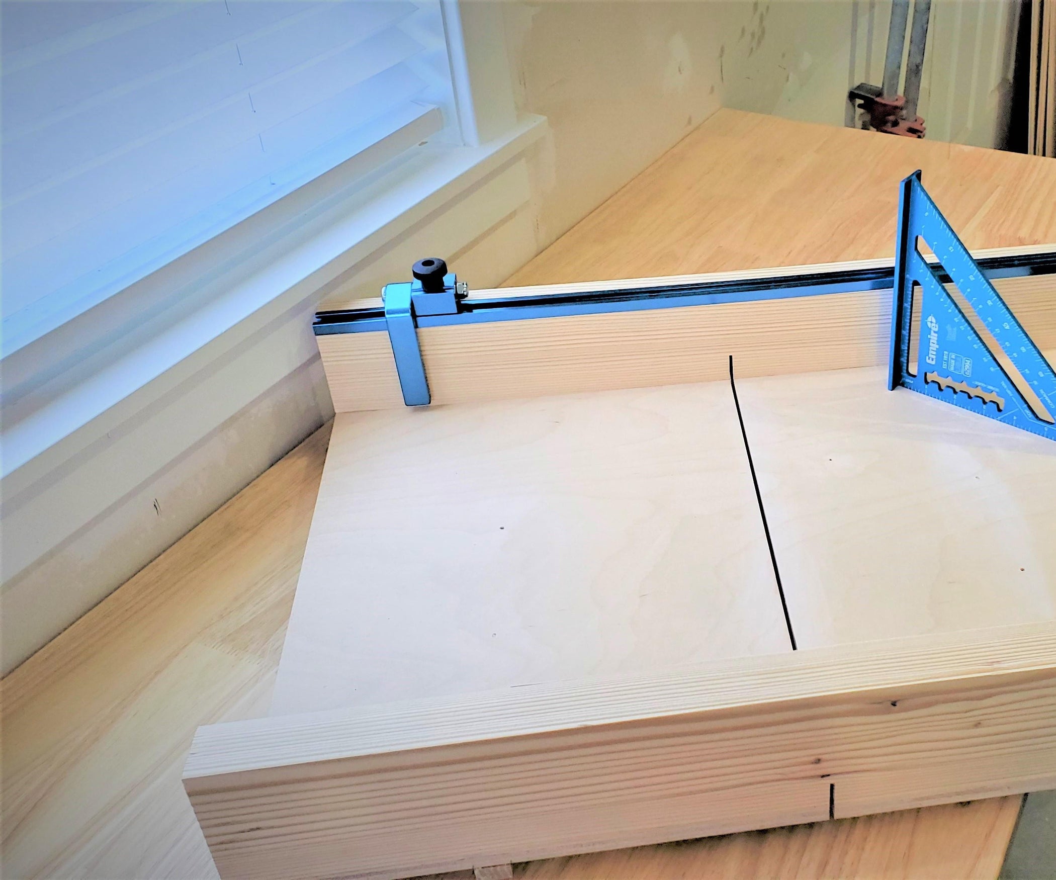 How to Make a Crosscut Sled Simple Table Saw Sled 10 Steps (with Pictures) Instructables