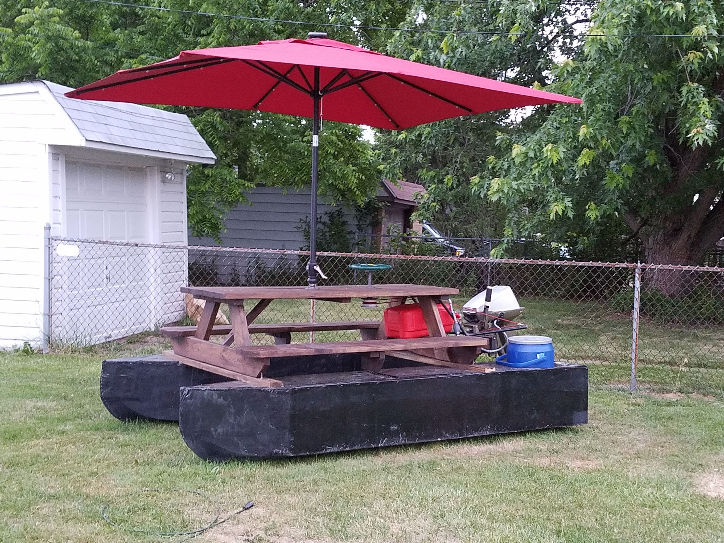 pontoon boat picnic table 