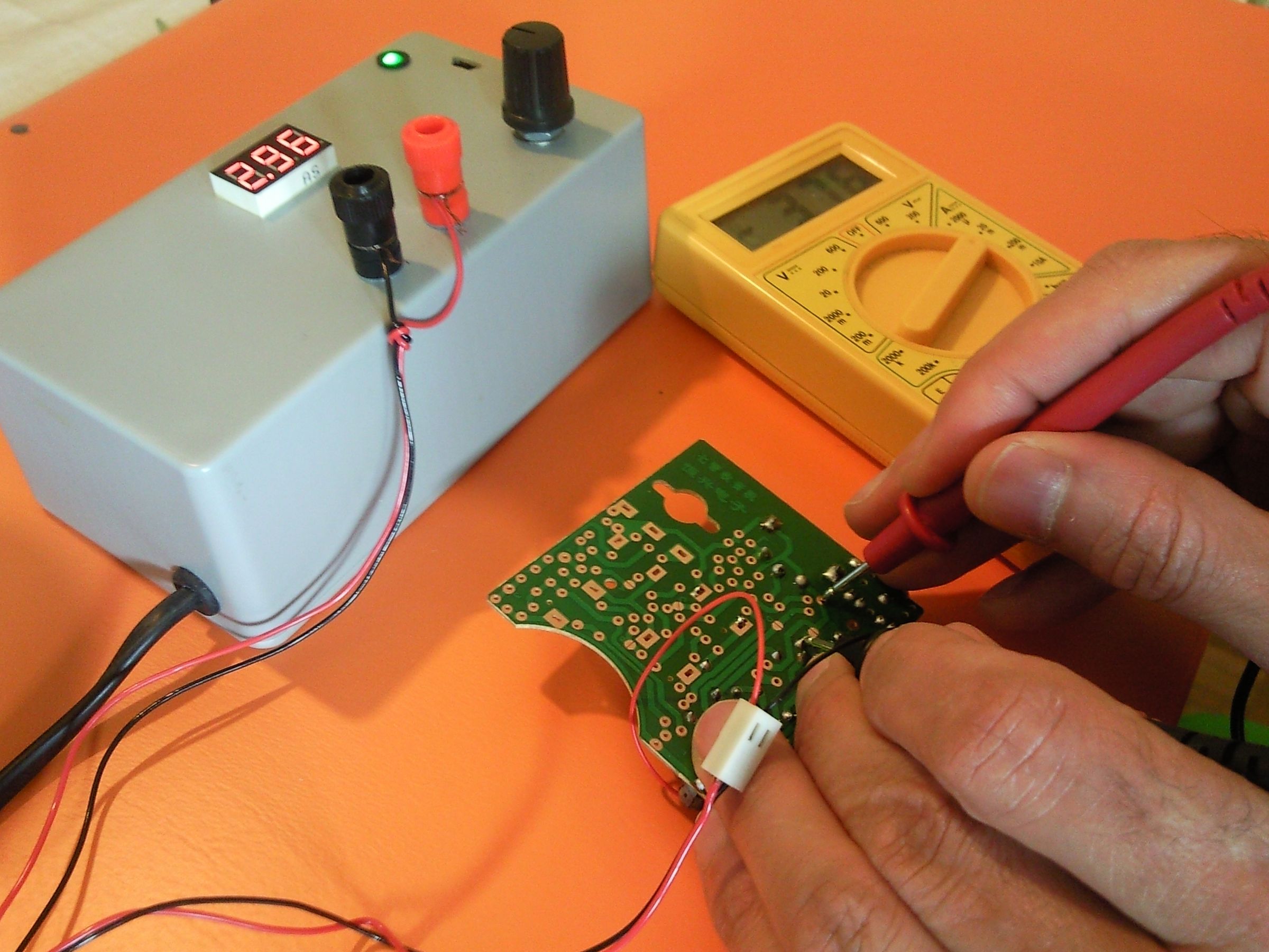 Assembling AM Radio Receiver Kit 9 Steps (with Pictures) Instructables