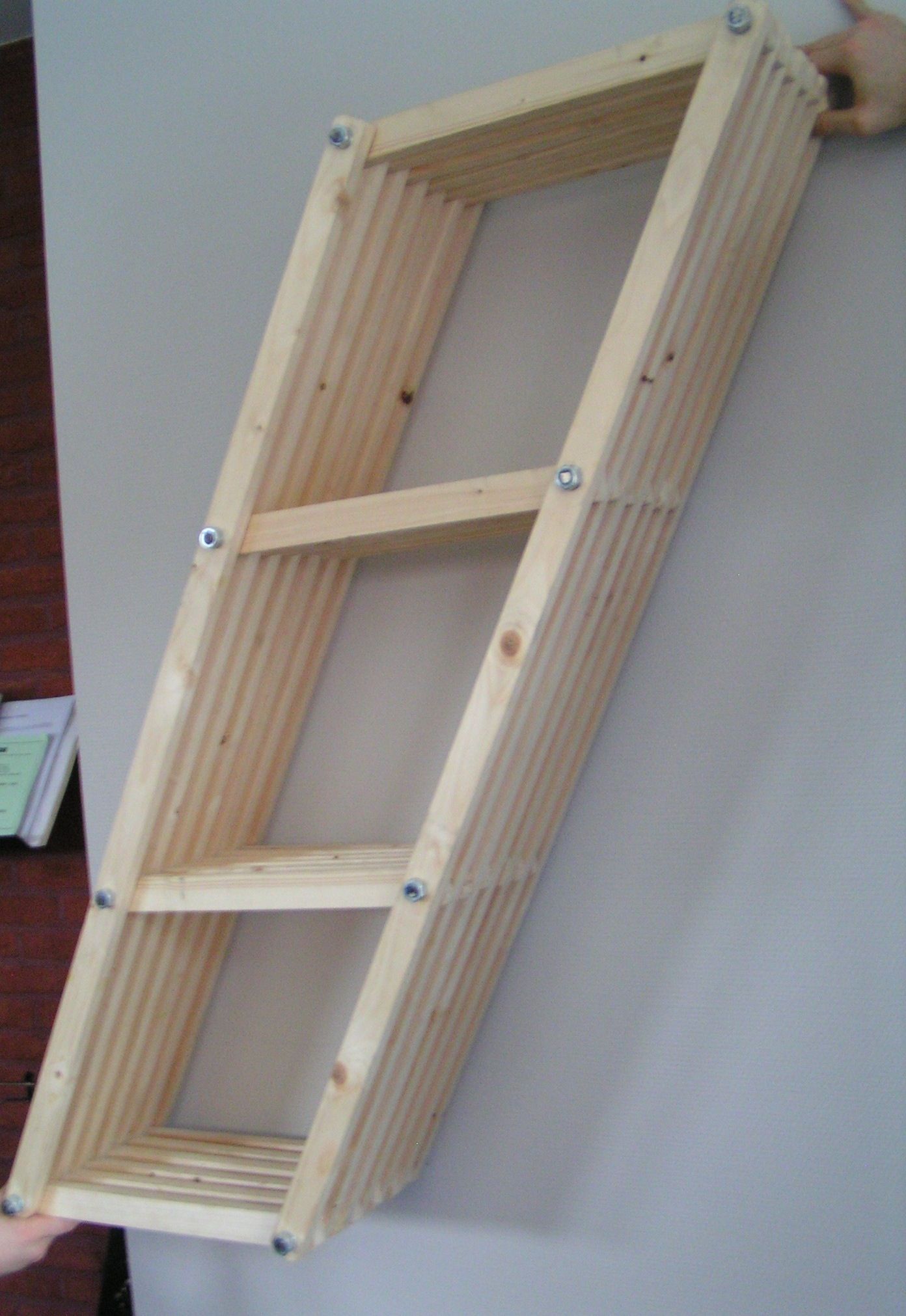 Adjustable Bookshelf for Angled Walls (with Pictures) Instructables