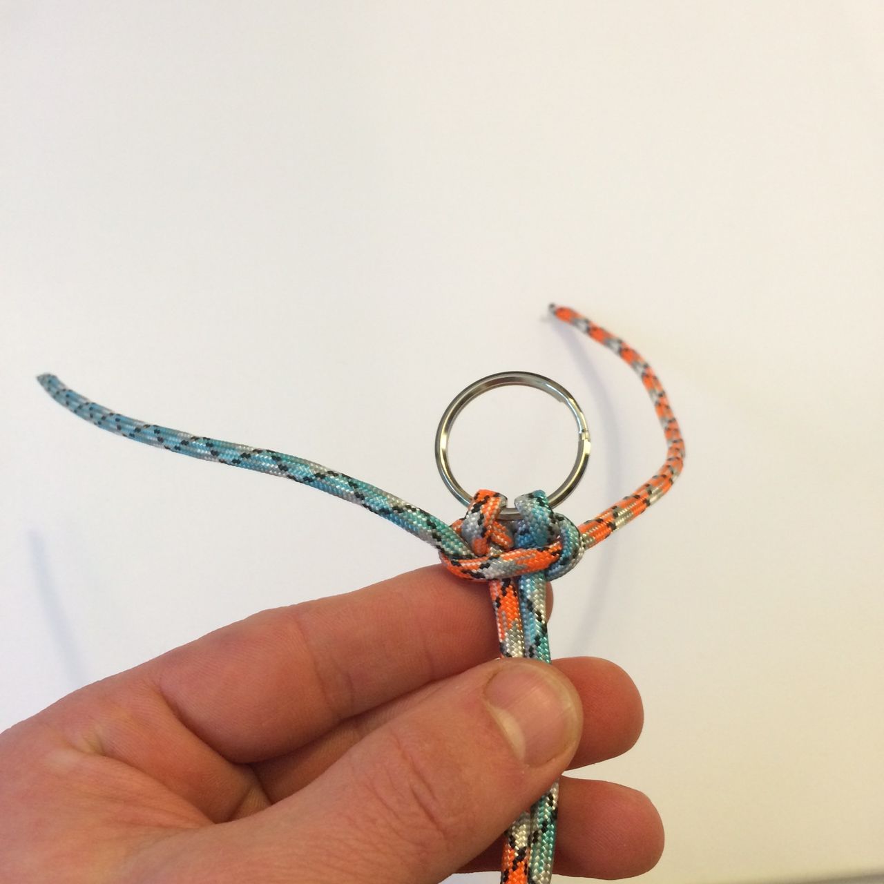 Paracord Lanyard 4 Steps (with Pictures) Instructables