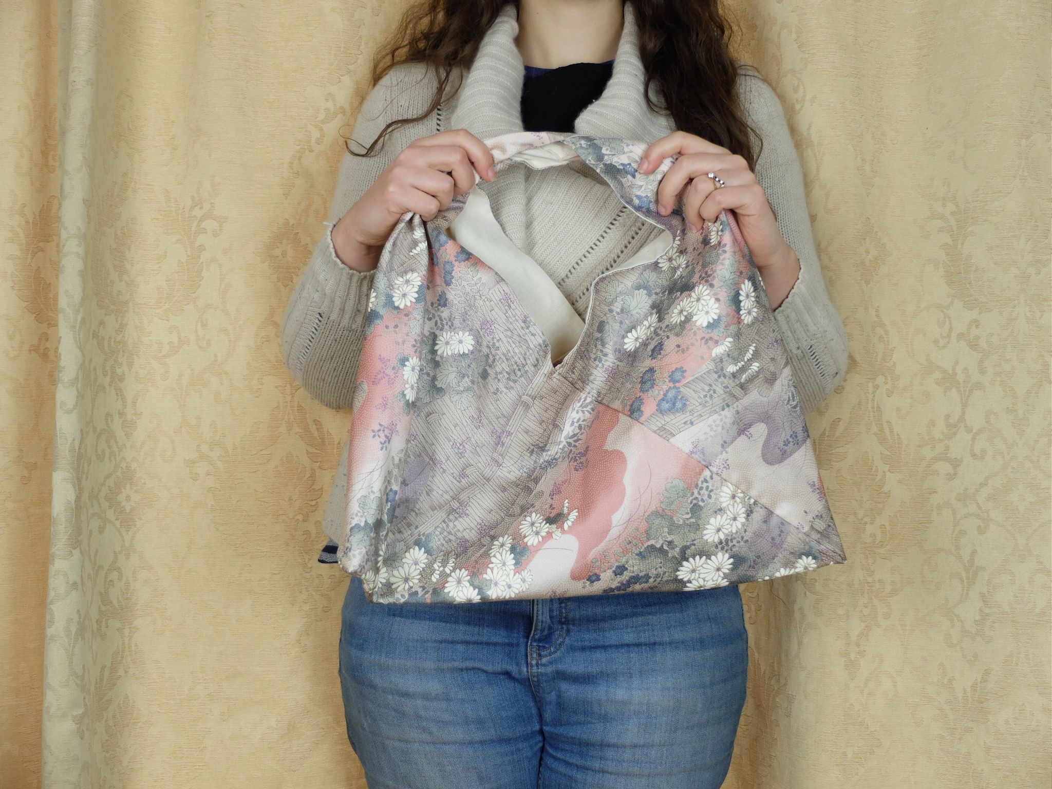 How to Make an Azuma Bukuro or Japanese Market Bag 4 Steps (with
