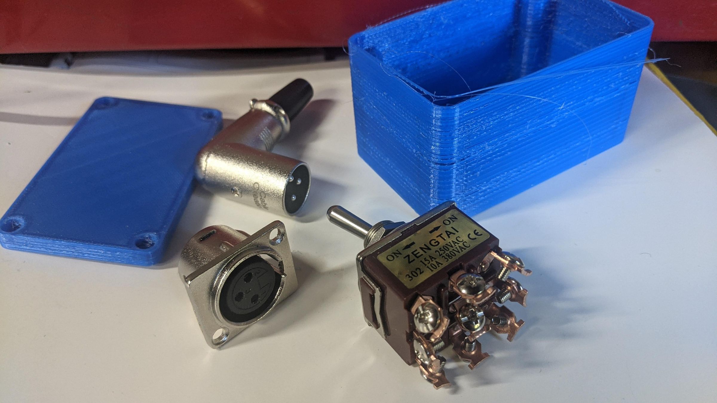 REMOTE CONTROL WHEELCHAIR / REMOTE CONTROL POWERCHAIR 11 Steps (with