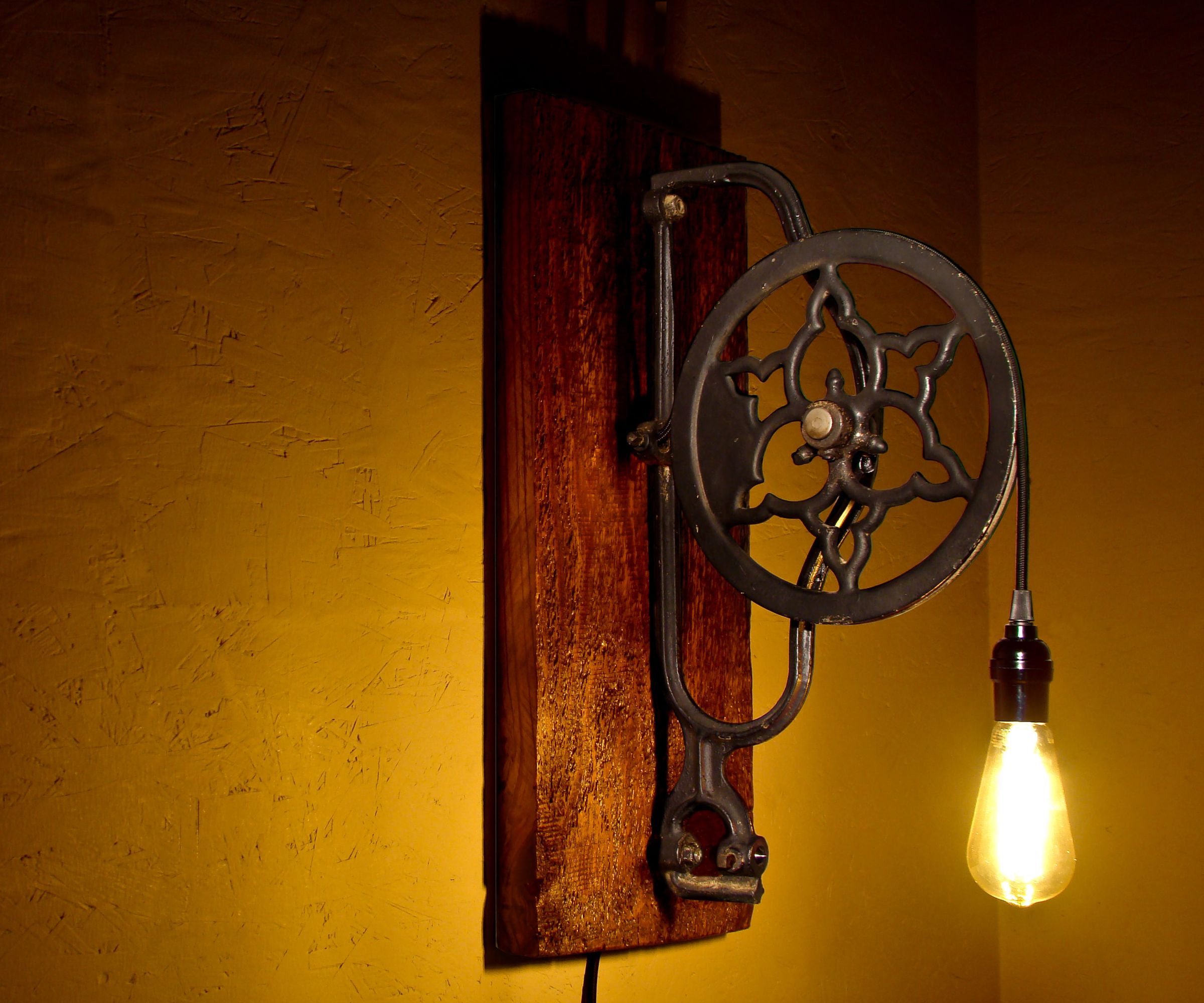 Industrial Cast Iron Pulley Edison Lamp - Metal & Woodworking How To
