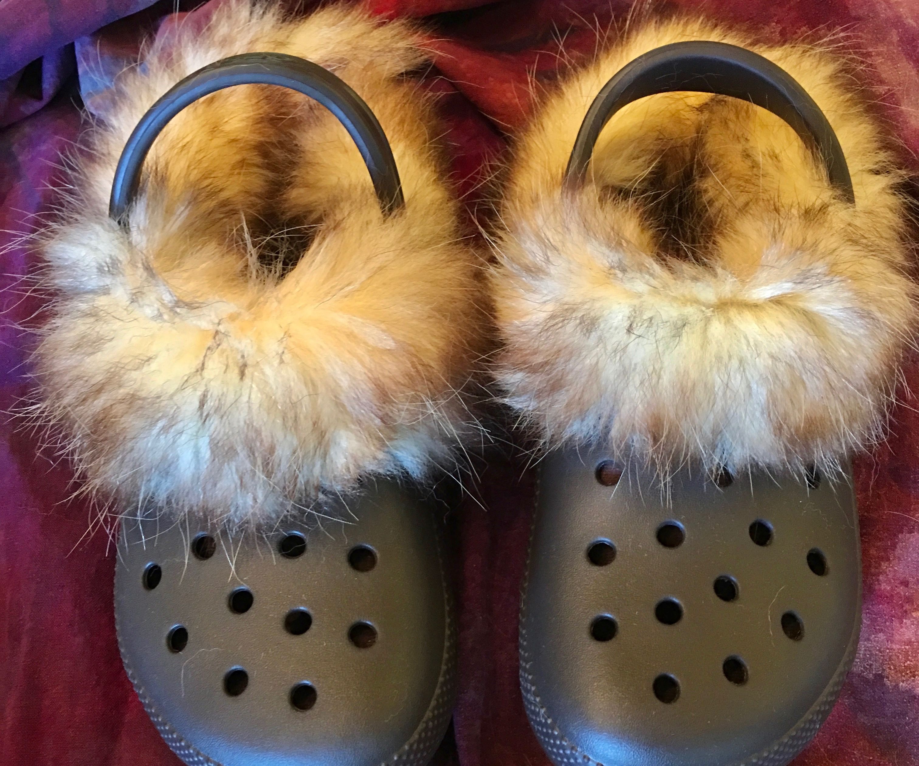 fuzzy crocs