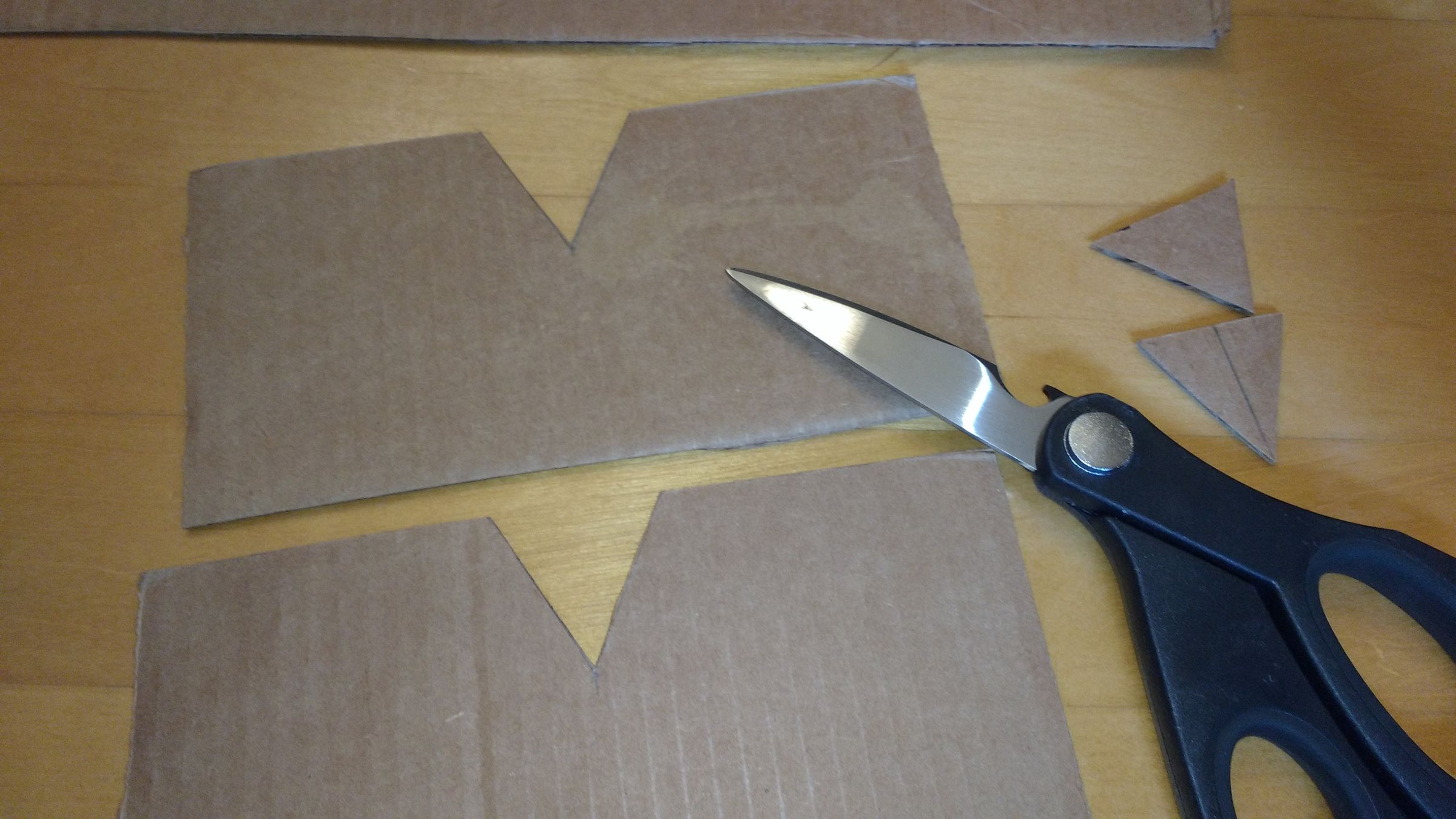 Make a Free/Inexpensive Fishing Rod Wrapping Jig Out of a Cardboard Box ...