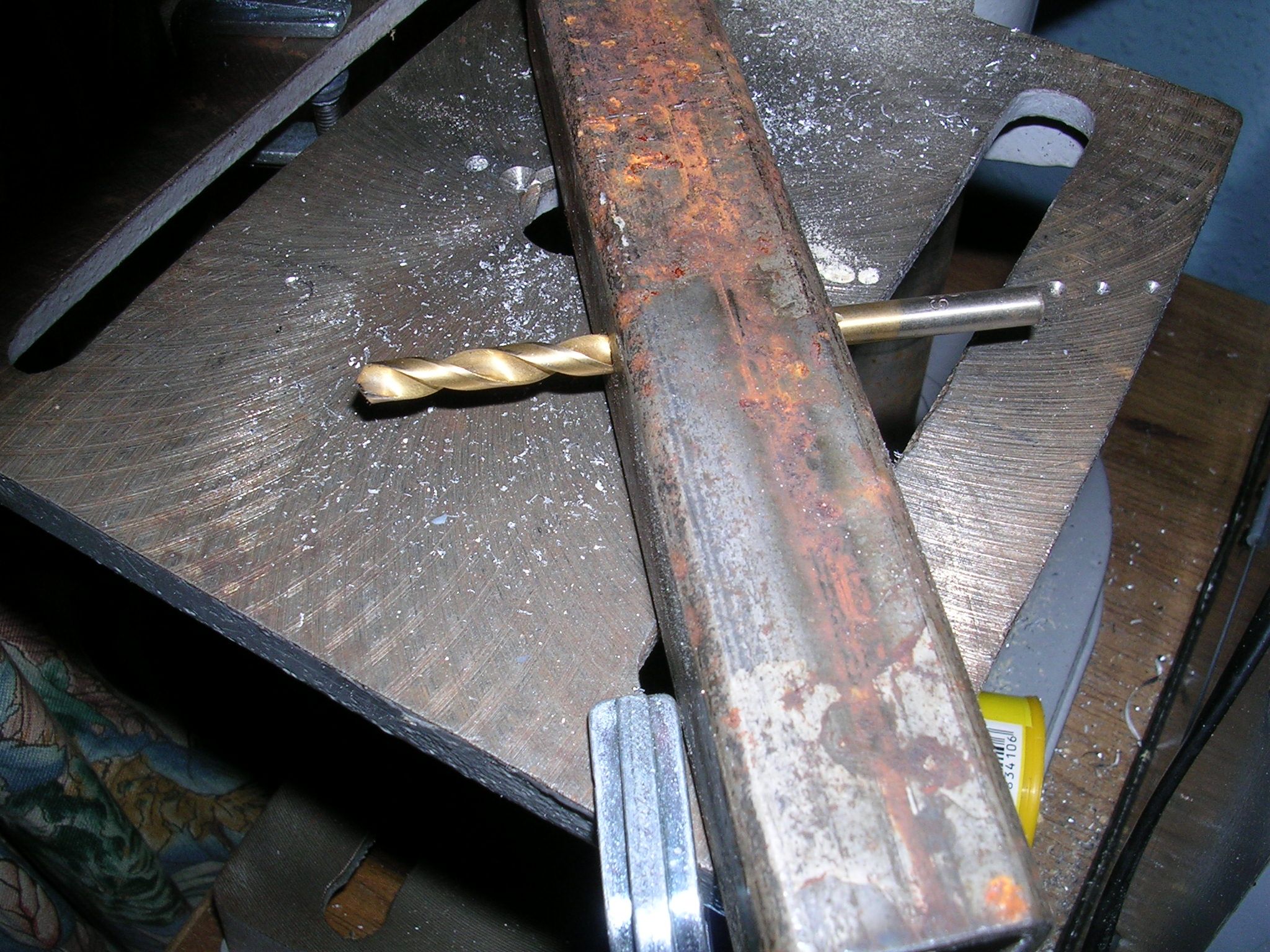 Simple Drill Jig for Drilling a Perfect Hole in a Sphere. 3 Steps