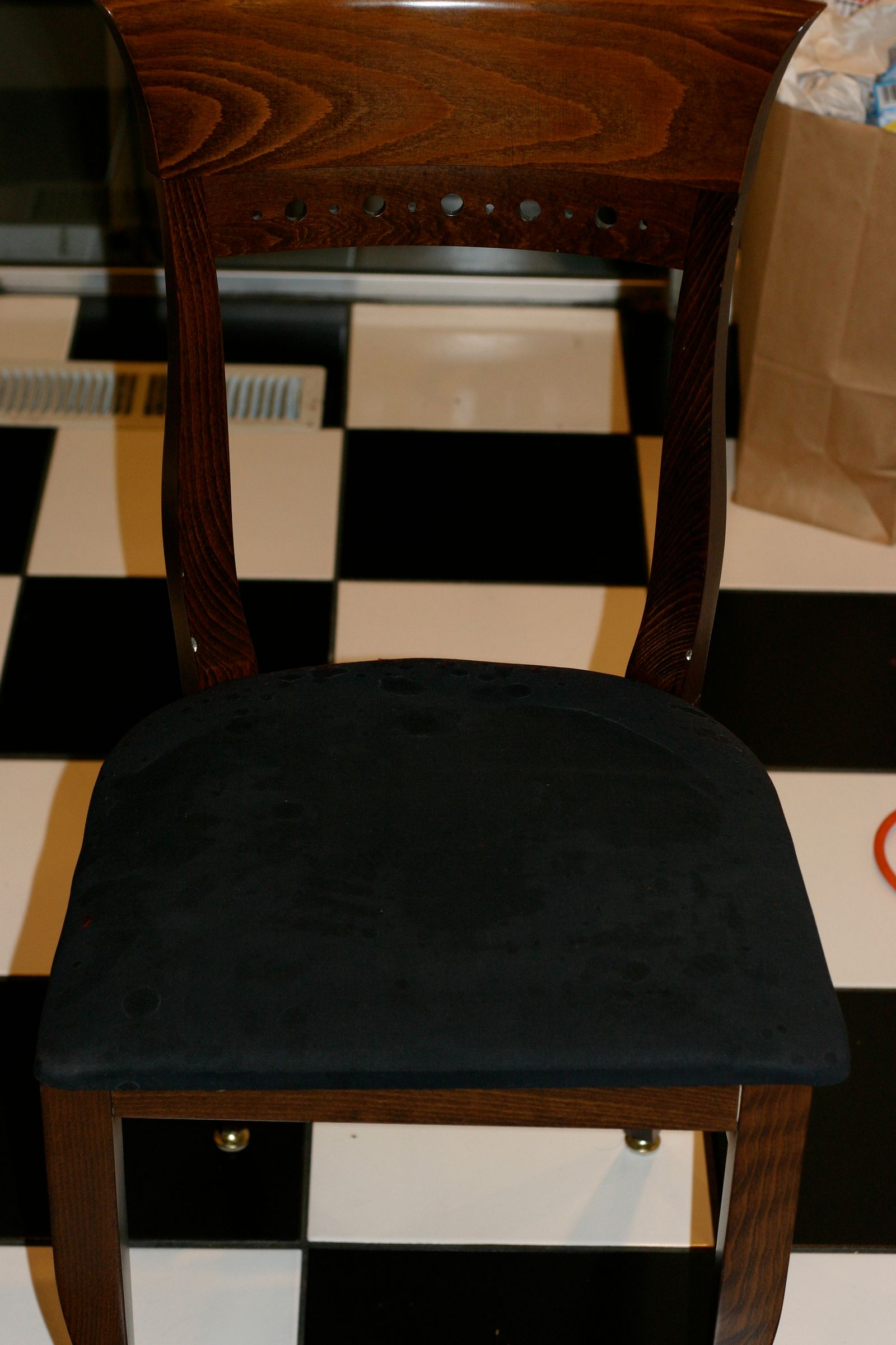 How to ReCover Chairs 5 Steps (with Pictures) Instructables