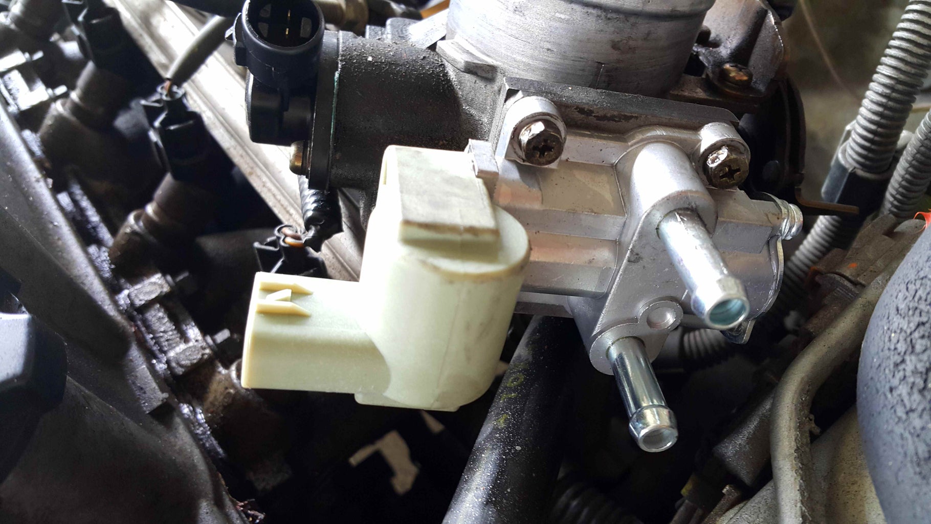 Replacing An Idle Air Control Valve Honda Civic 1999 D16y7 5 Steps Instructables Replacing An Idle Air Control Valve Honda Civic 1999 D16y7 5 Steps Instructables