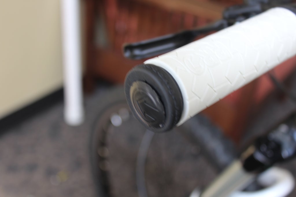 How To Assemble A Mountain Bike 20 Steps With Pictures Instructables
