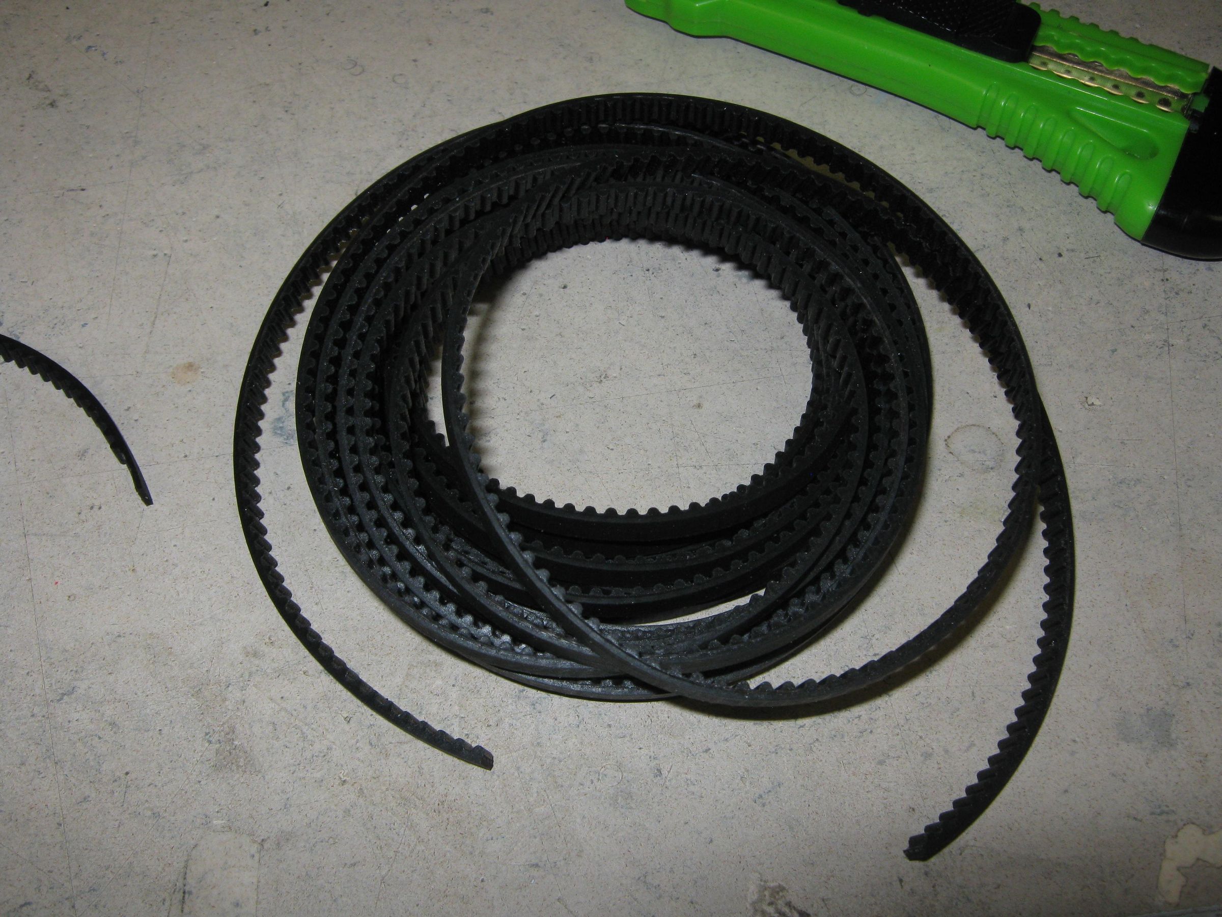 Making Timing Belts & Robot Tank Treads Using Scarf Joints Splicing