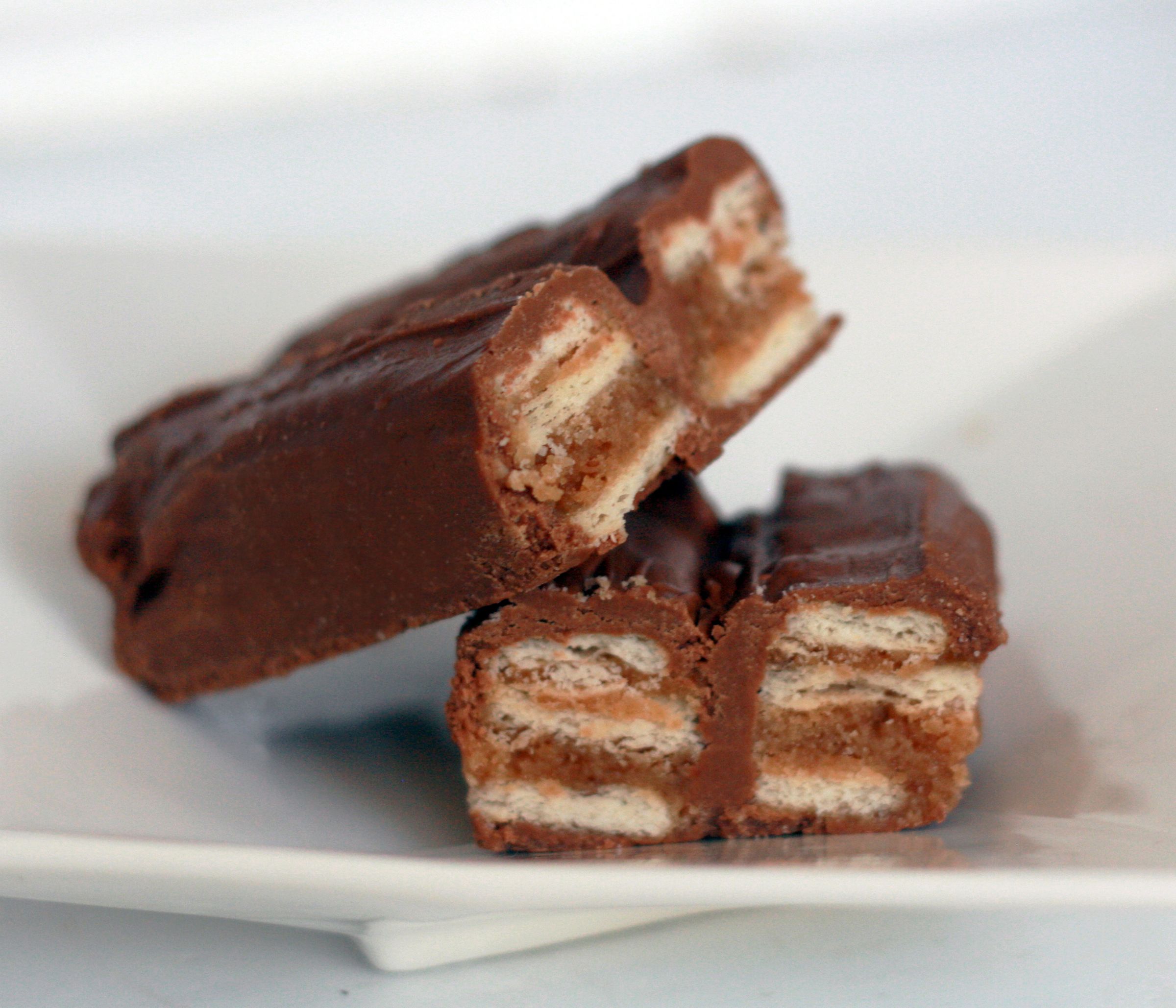 Homemade Kit Kat Candy Bar Recipe 8 Steps (with Pictures) Instructables