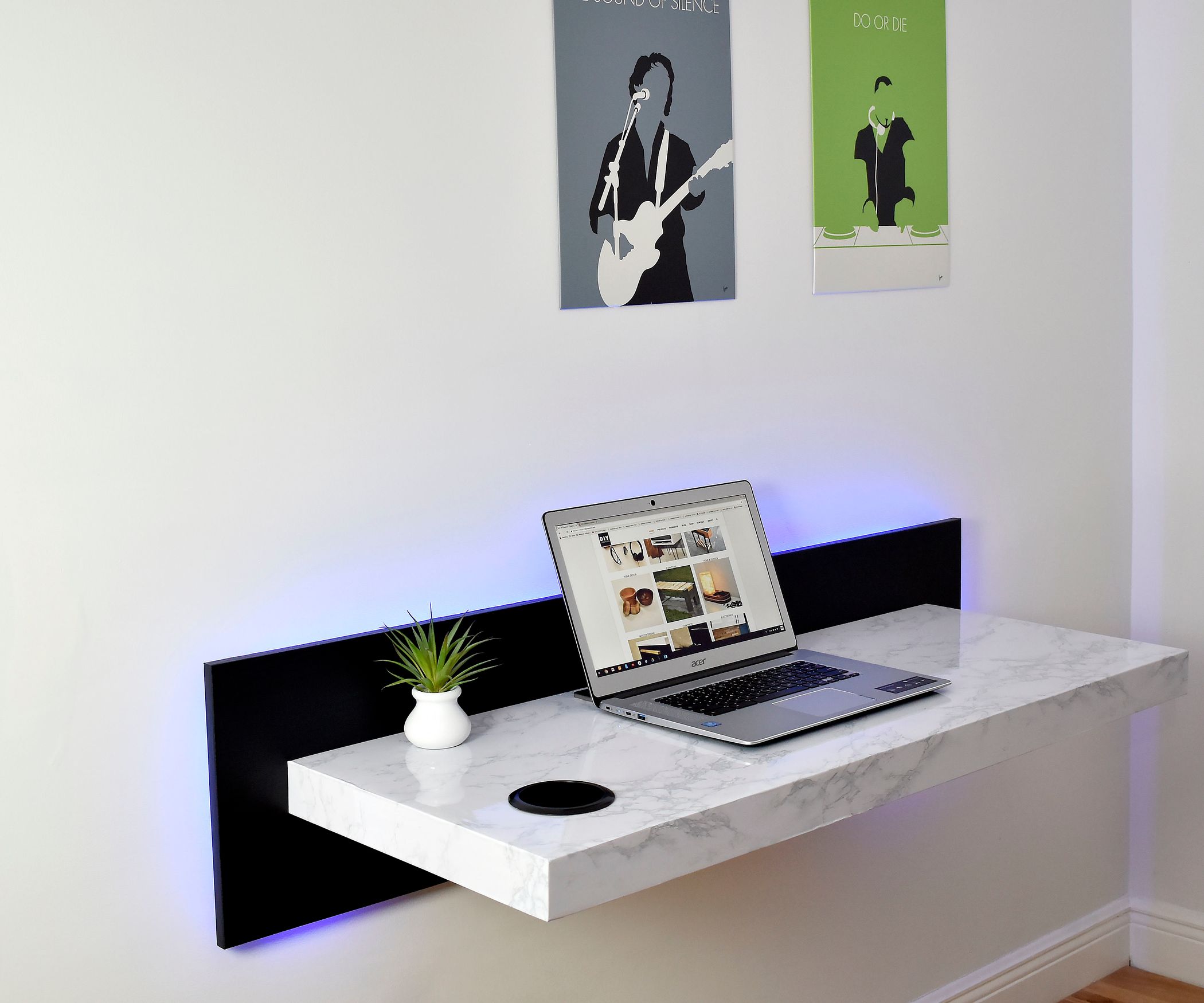 Wall Mounted Dream Desk 12 Steps (with Pictures) Instructables