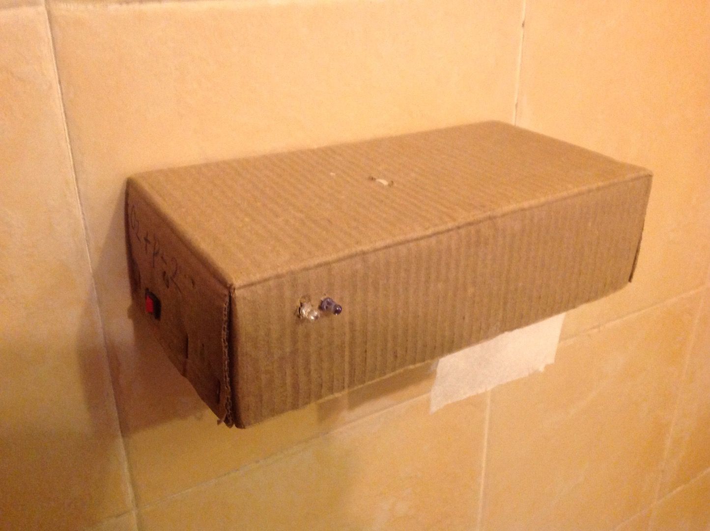 Automatic Tissue Dispenser (touch Free) 5 Steps (with Pictures