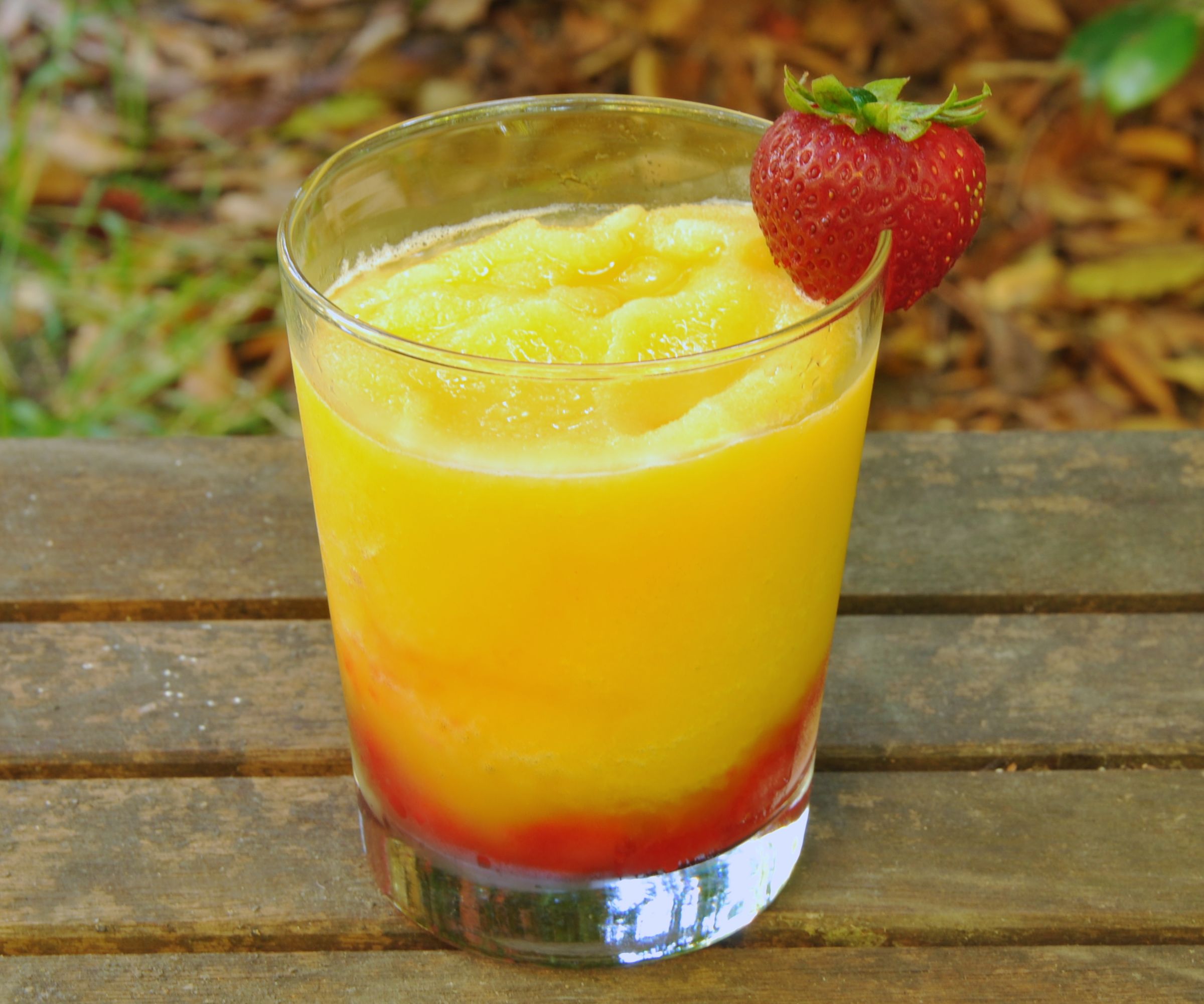 Frozen Mango Strawberry Cocktail 5 Steps With Pictures Instructables